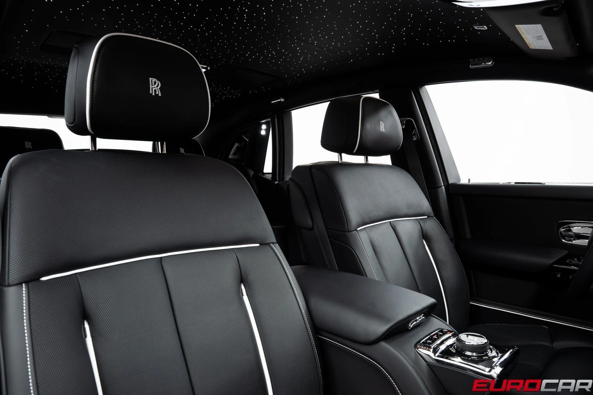 mph034_2069620614_image_35_05f1bfd79a