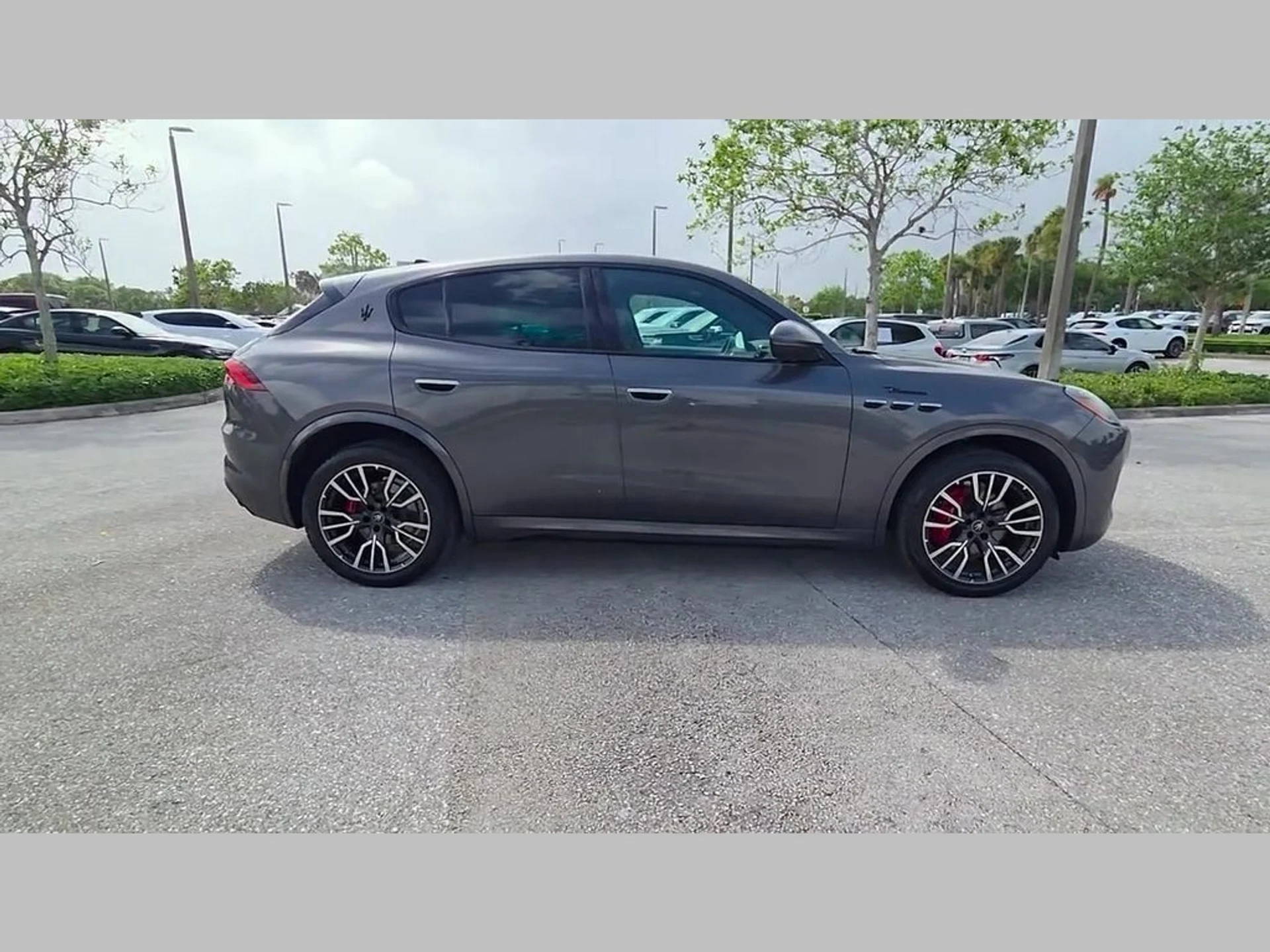 mph034_208406995_3b4505a016271d64e945495b8a23d13e_944ba5e963