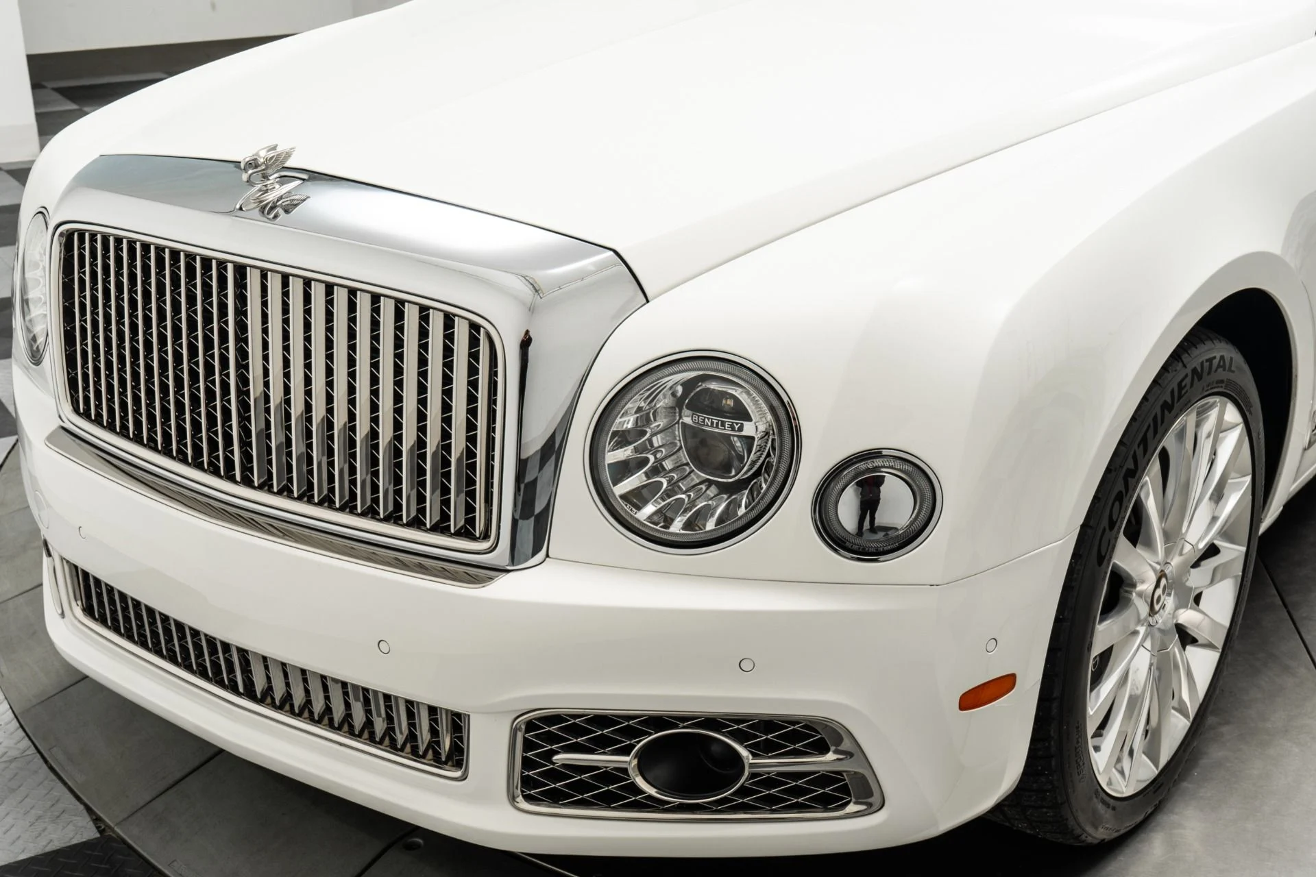 mph034_2084661239_Used_2020_Bentley_Mulsanne_1761600873_b26bd4af07