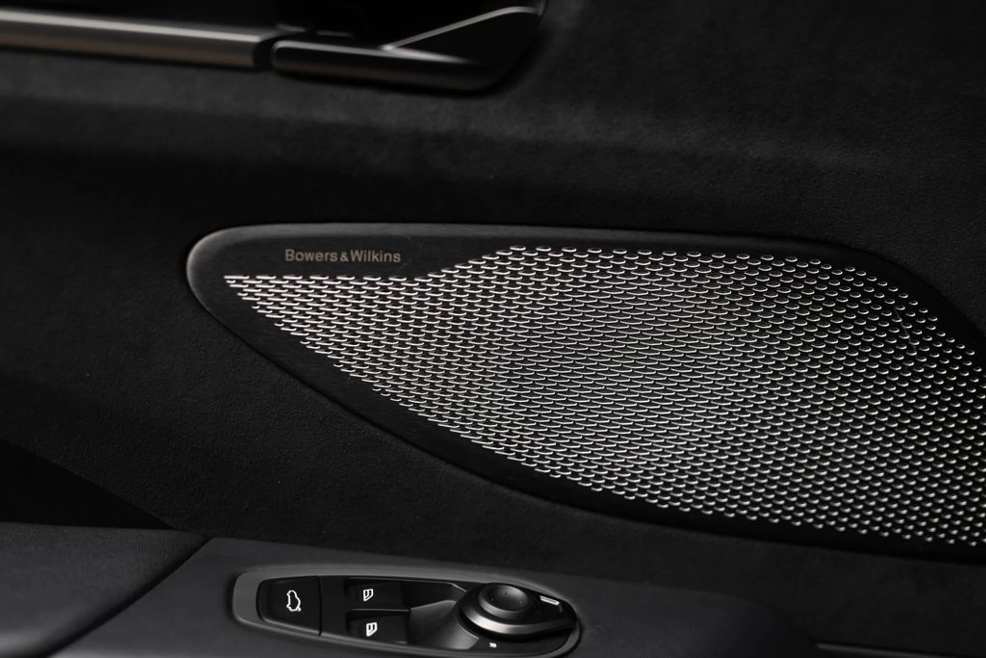 mph034_20878668_6609a25d3f393dbf23e62c5631b634c3x_8c746d552d