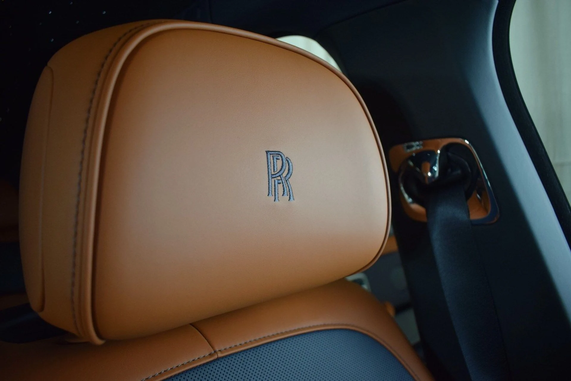 mph034_2104845299_218976431d3bdadaa8954838375e7a59x_3611676324