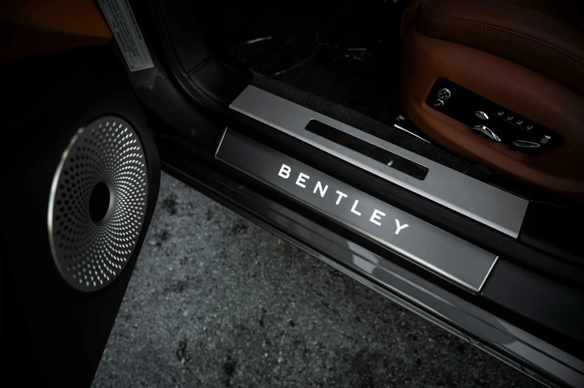 mph034_2131981481_8805f34da3b7bde03034d167498a86adx_2e17df5014