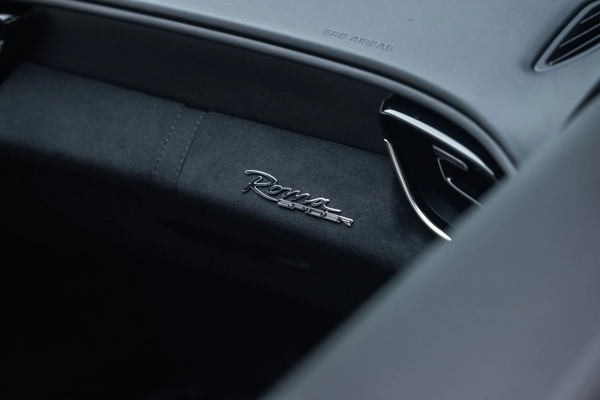 mph034_217465232_Used_2025_Ferrari_Roma_Spider_1766089183_3edb9b92d6