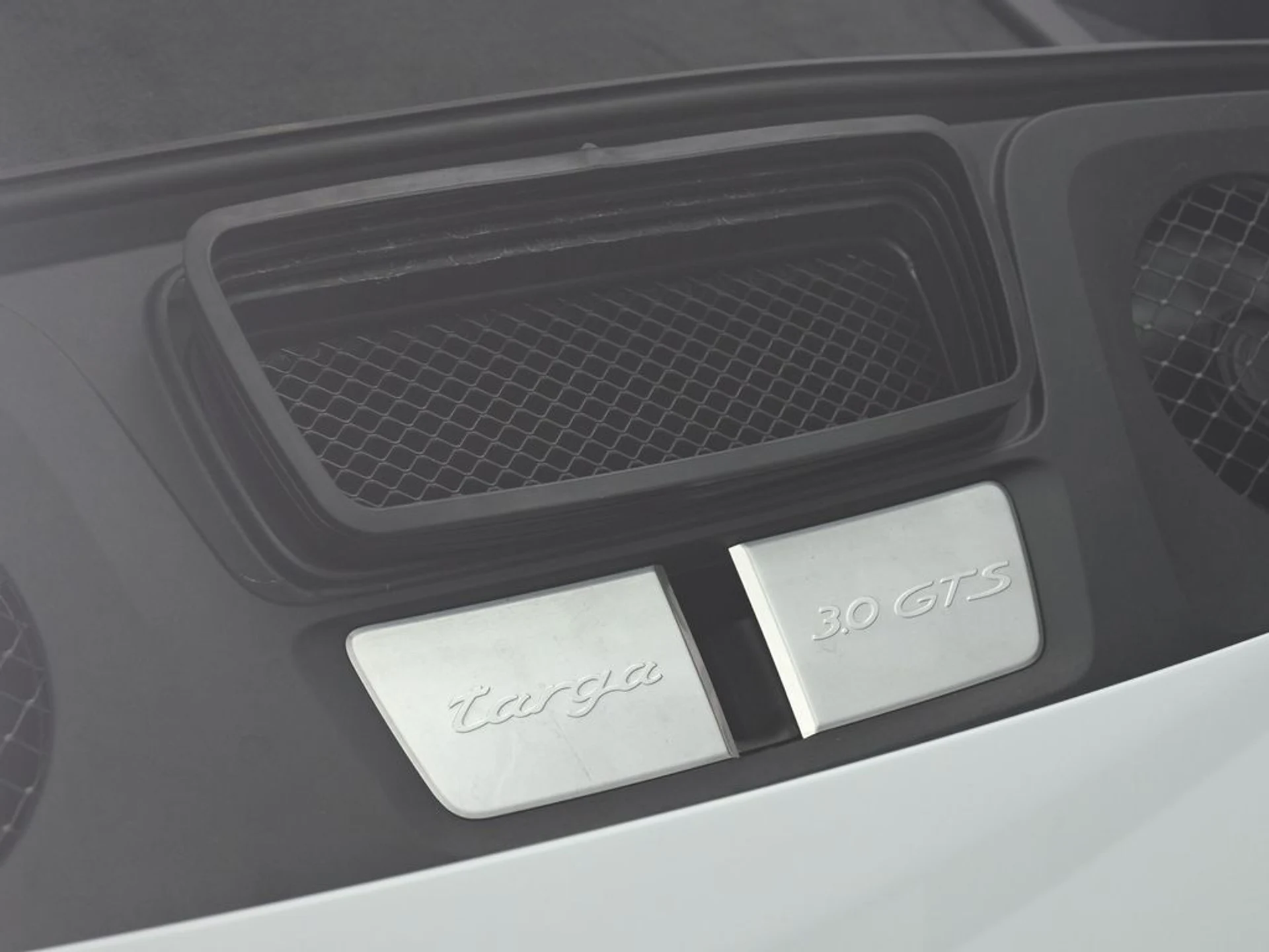 mph034_2182893806_image_34_39a0e1c9c8