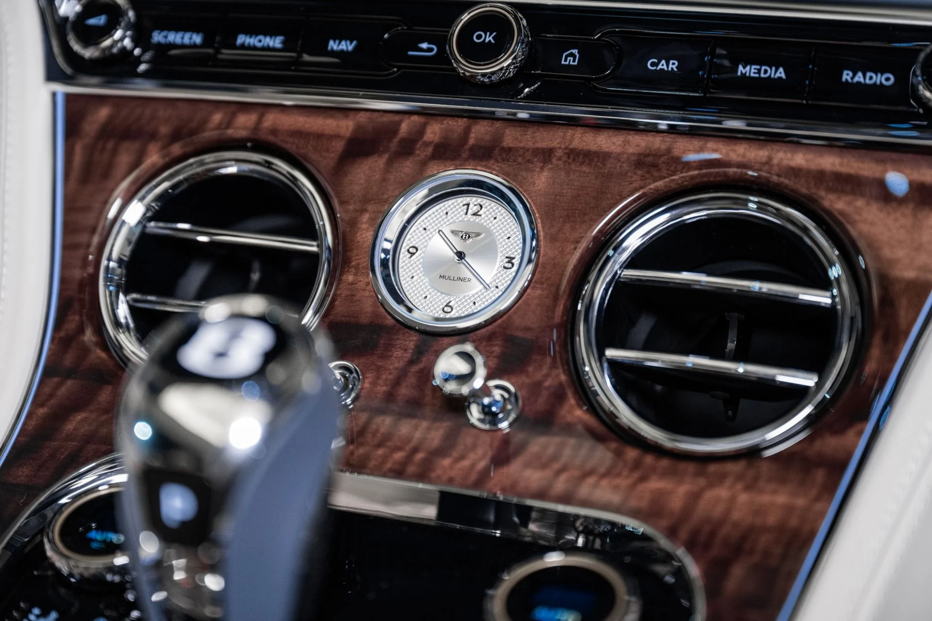 mph034_2187025671_New_2025_Bentley_Continental_1754062657_eb1f140b81