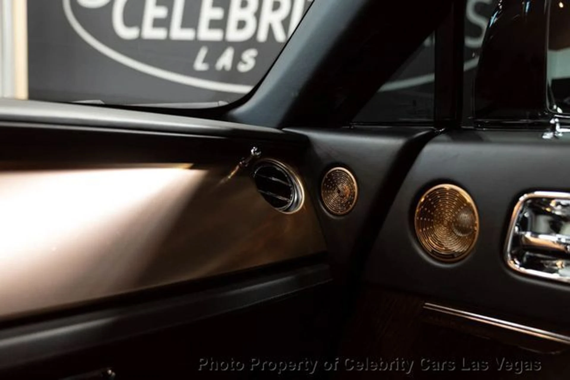 mph034_2191687180_used_2016_rolls_royce_wraith_inspiredbymusiclyricalcopperbespokeaudiostarlighth_9707_23057562_39_640_db9f304aaf