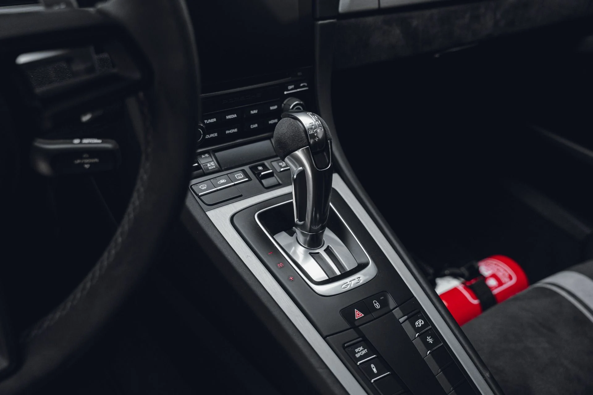 mph034_219637571_Used_2018_Porsche_911_GT_3_1781890289_04337781f7