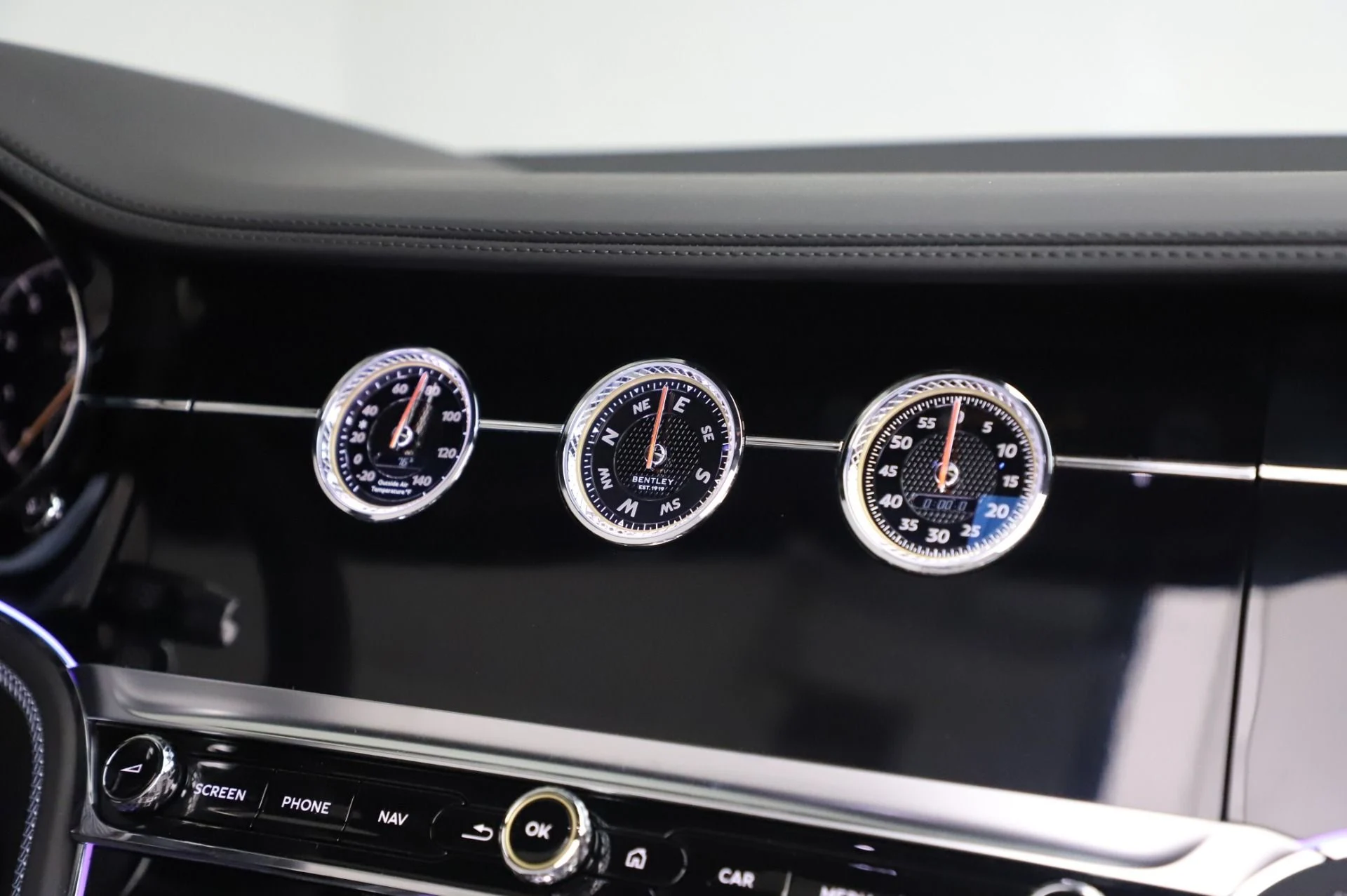 mph034_2202246767_Used_2020_Bentley_Continental_GTC_V8_1777583476_5353f07376