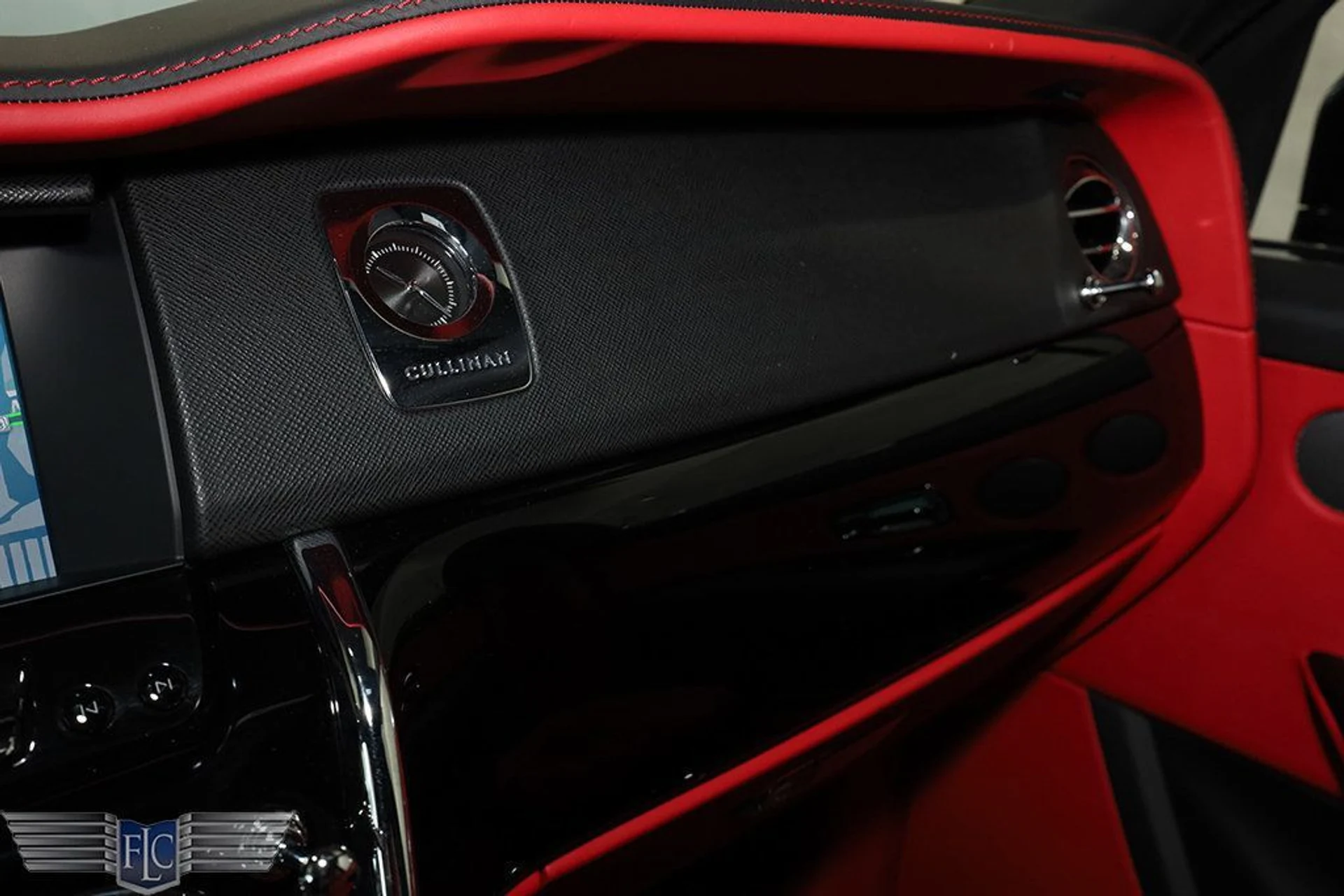 mph034_220839591_used_2024_rolls_royce_cullinan_sportutility_9689_22979404_35_1024_485406200d