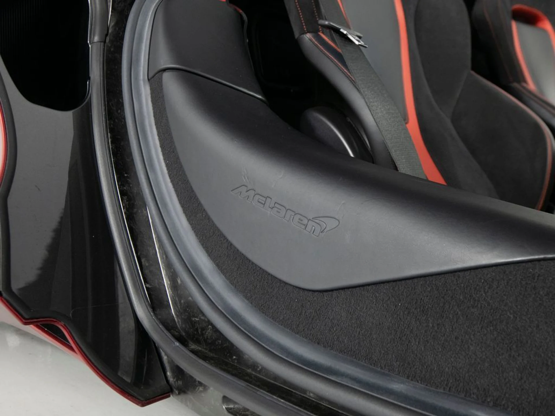 mph034_2217411852_63f3b4d2124abf8f5e1d99a6b1130604x_a3b35ce325