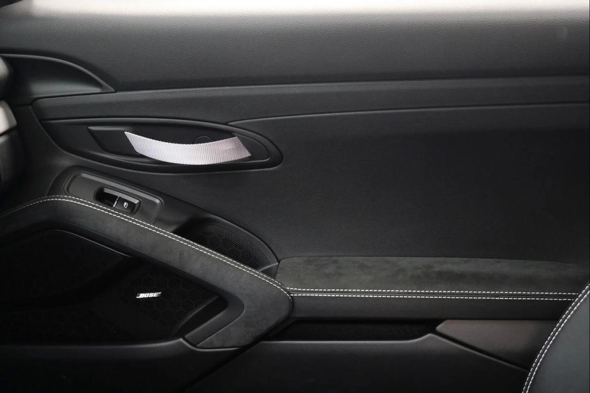 mph034_2221354721_qd6c_Yhi1_PA_Sl_N1z_Uy2_9_X_Xs_QS_Ig_da5cf2f4b7