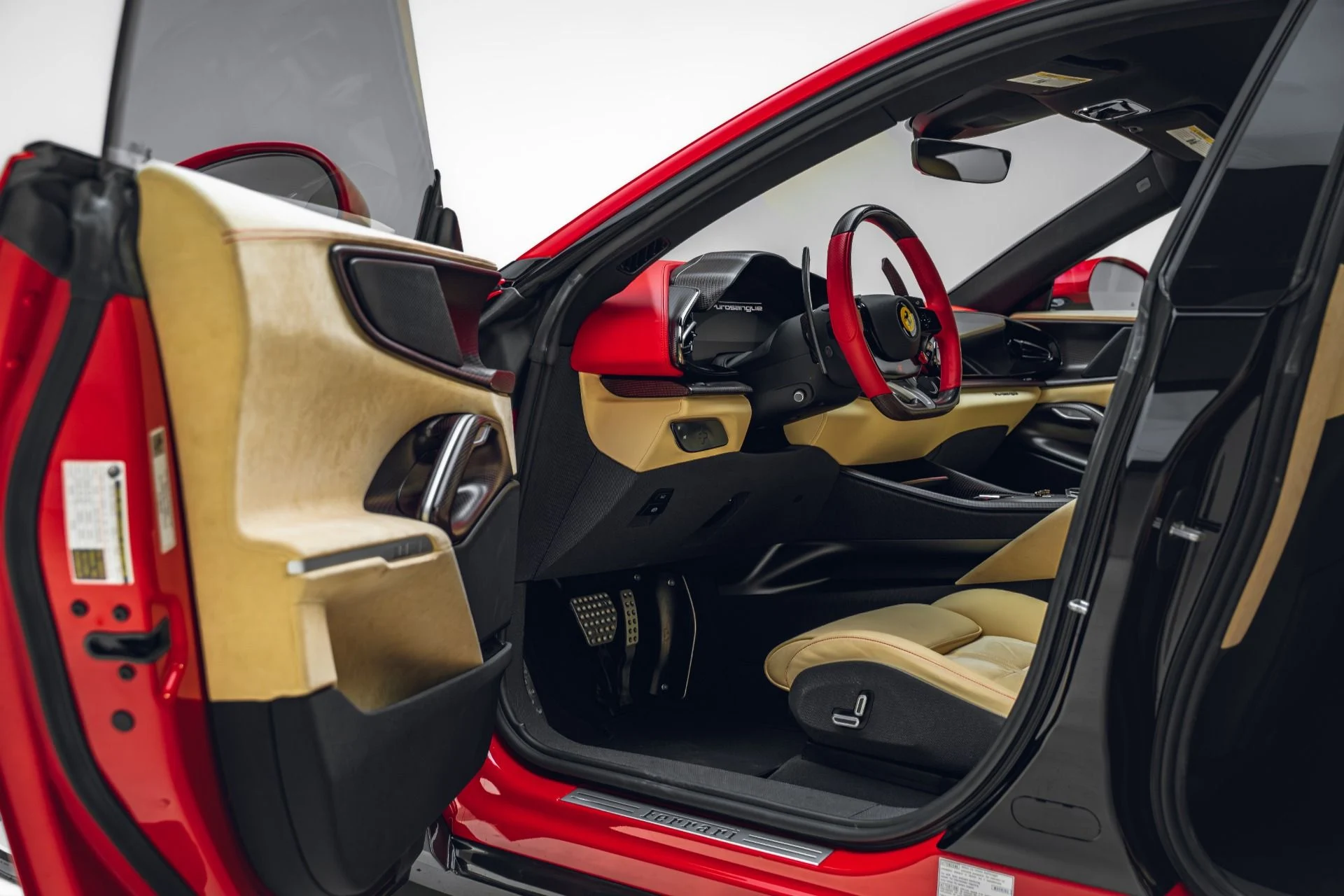 mph034_2221395425_Used_2024_Ferrari_Purosangue_1781724905_a3628bddb2