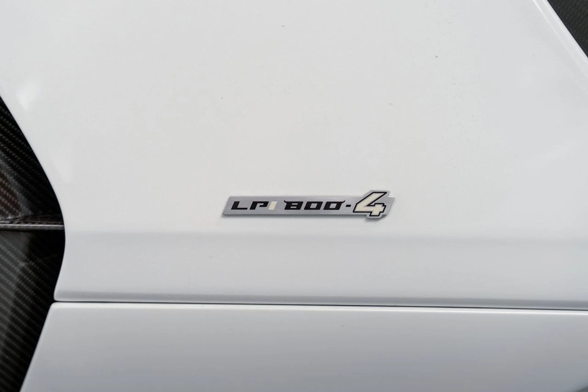 mph034_2228314672_defc9d034b447745a883d6de6a6f610dx_3a39d52ab1