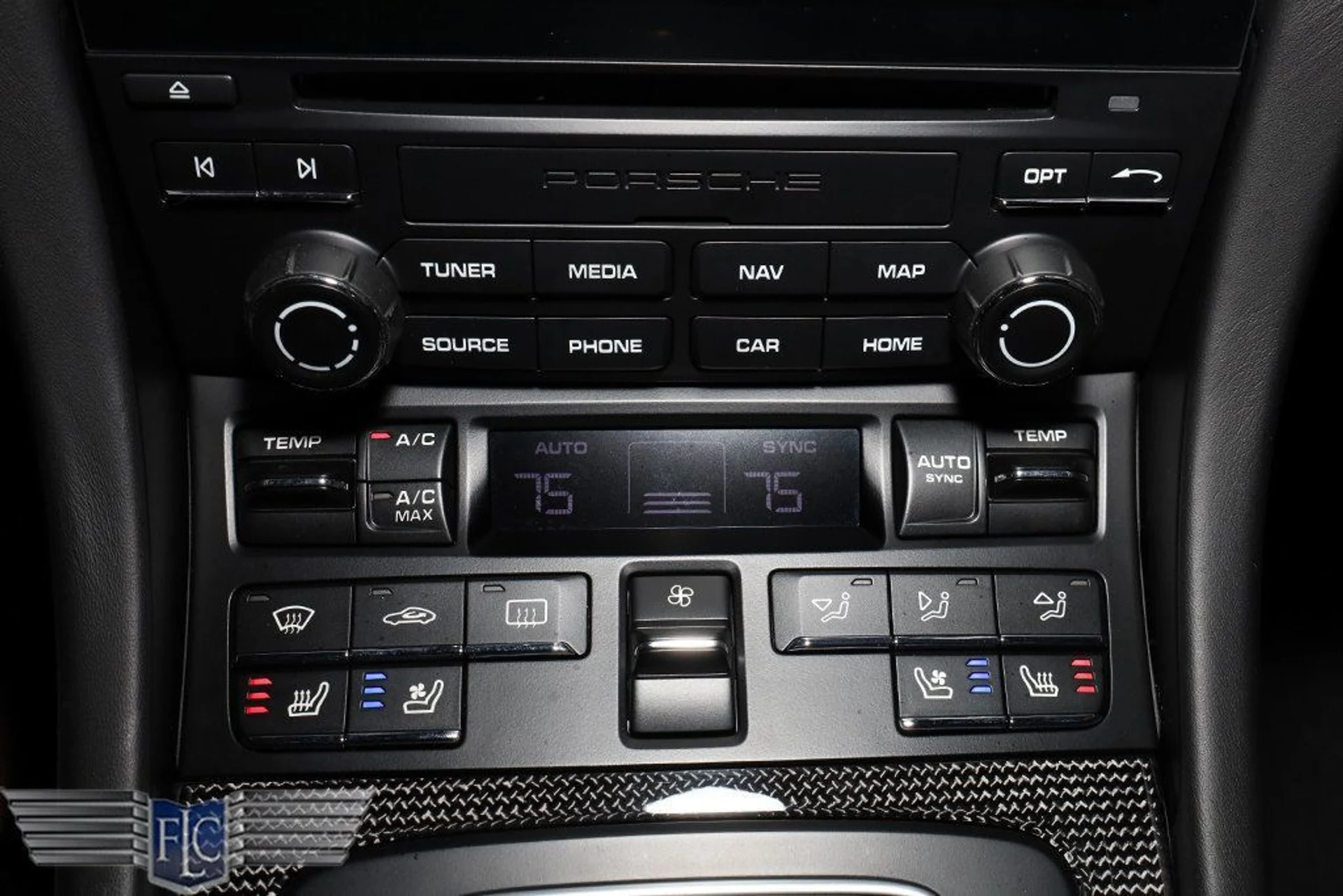 mph034_2230960376_used_2018_porsche_911_turboscoupe_9689_22116353_35_1024_27cd931653