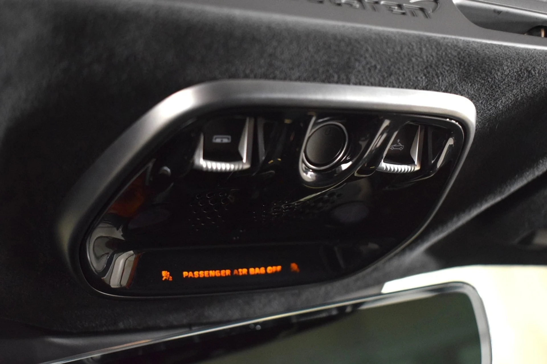 mph034_2235007556_2a6ad597cf14ee6c1c678da699088167x_33c03bbb07