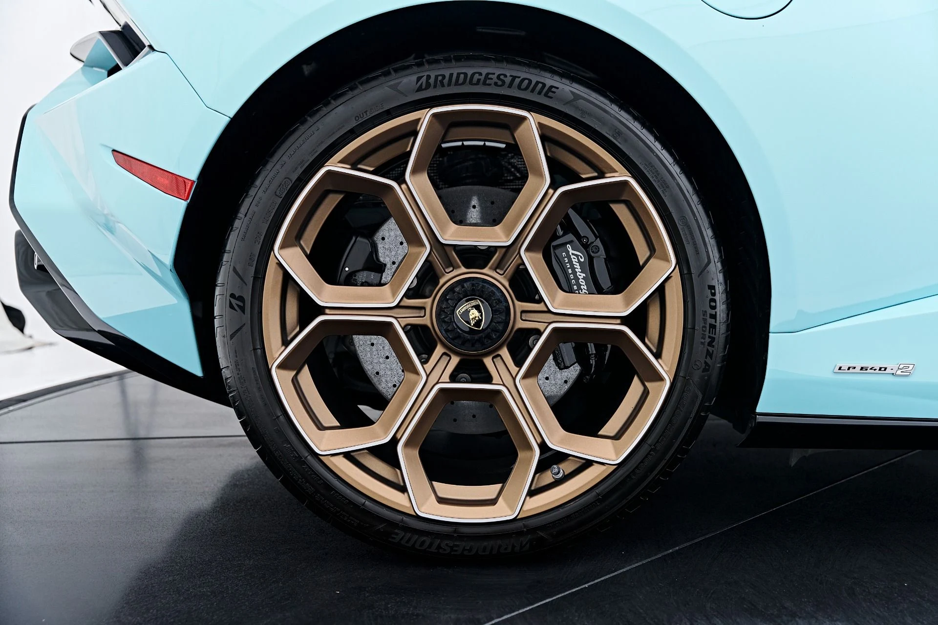 mph034_2242970778_Used_2024_Lamborghini_Huracan_Tecnica_Base_1788455410_93c96f0b85