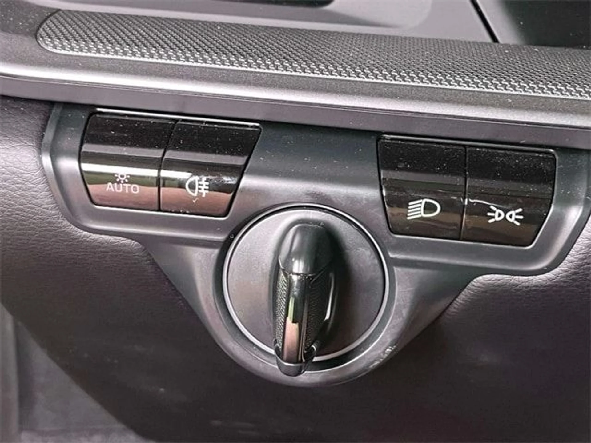 mph034_2250261360_0f3659b753ca91f177d01fdc28fb36c0x_d082dd0775