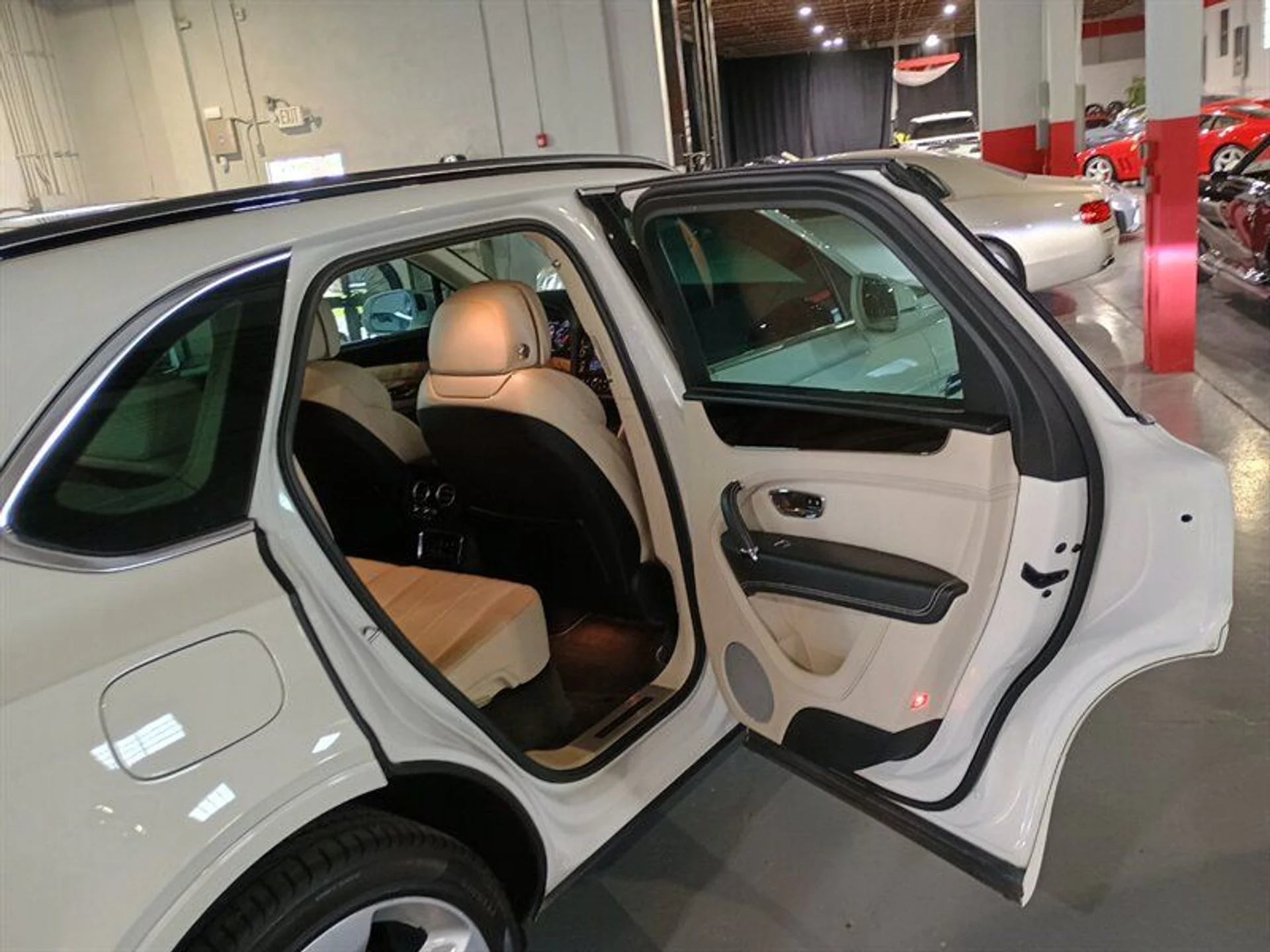 mph034_2252754327_13330b71a2_800_ada87ceb5f