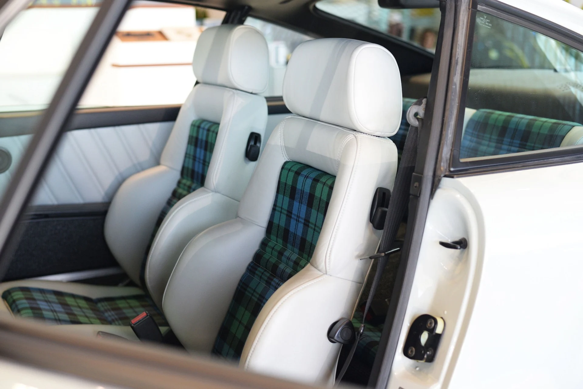 mph034_2260087777_a809688c7357295c84c02cefaa3681b4x_702618fc28