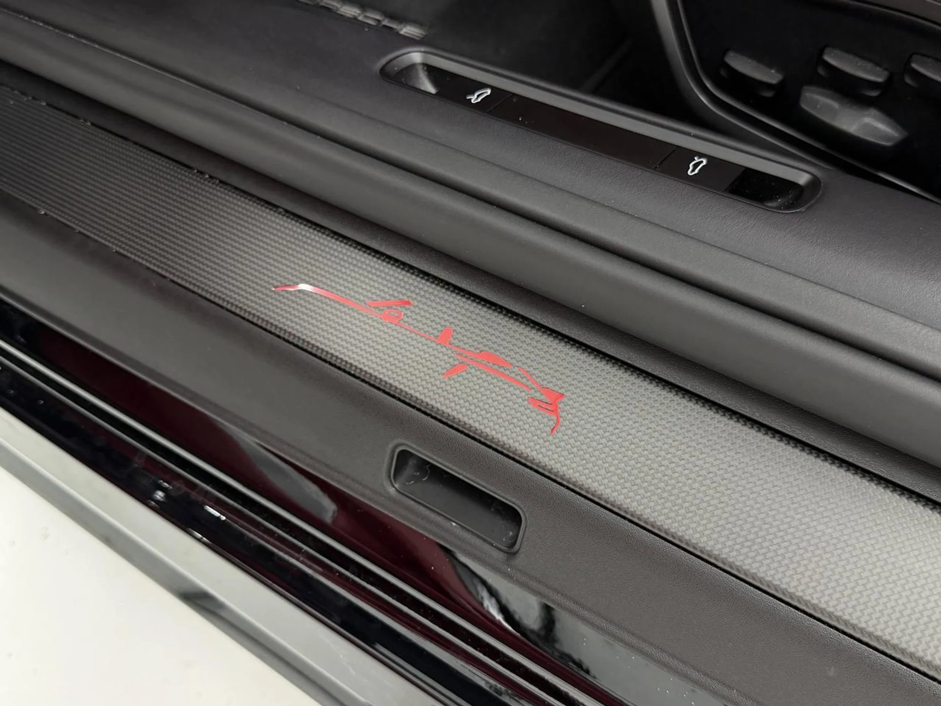 mph034_2267944493_ee304d30e4590c3833aab2c77a0fe124_29949b3550