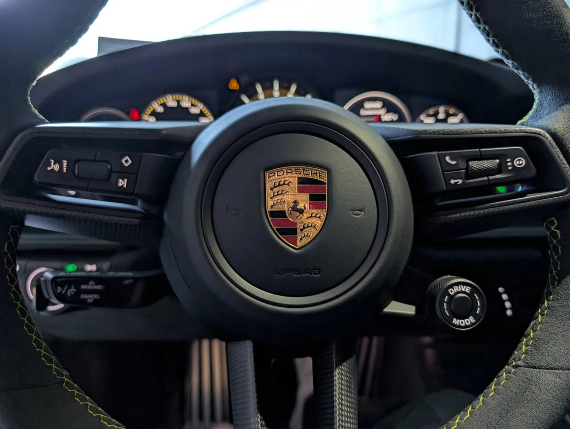 mph034_227210680_07ebc09d2d6516b40cb76e9f5e050868x_3310af2aab