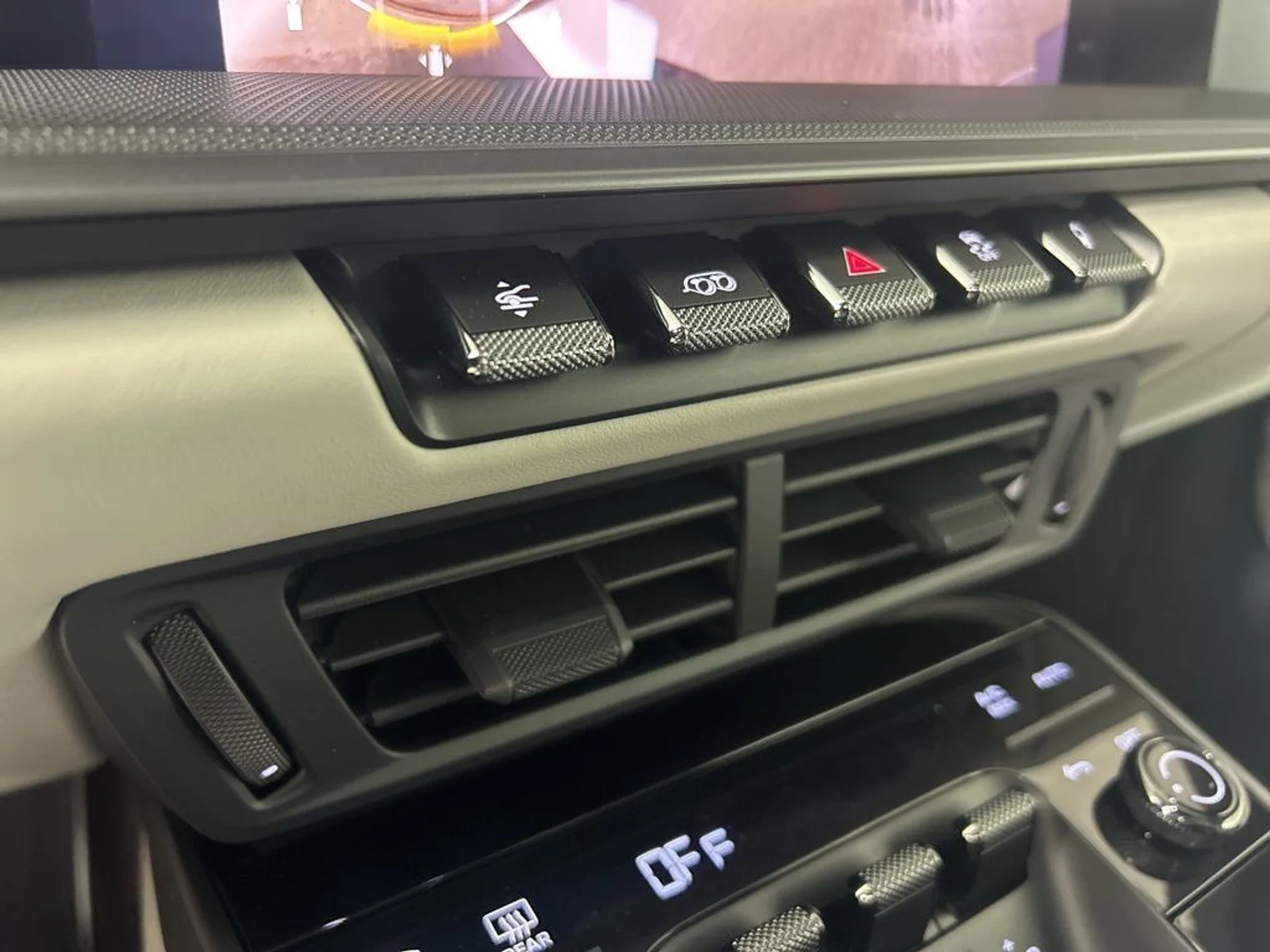 mph034_2281758529_1d68055b8501385f7eb3917d32007dab_fa38064006