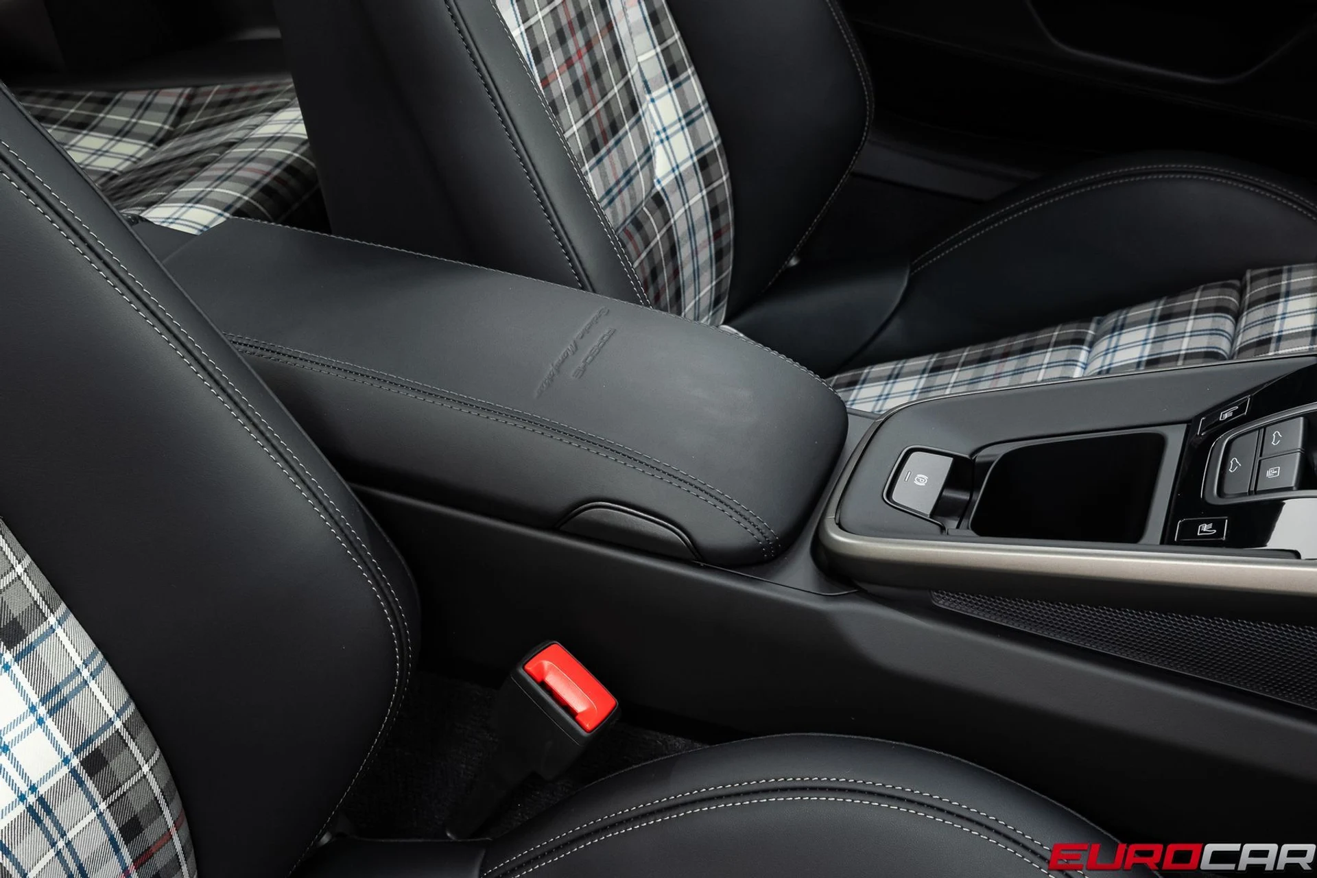 mph034_2283296534_a641fac8_7ec0_4859_ba57_501560dfbb5e_398594f59a