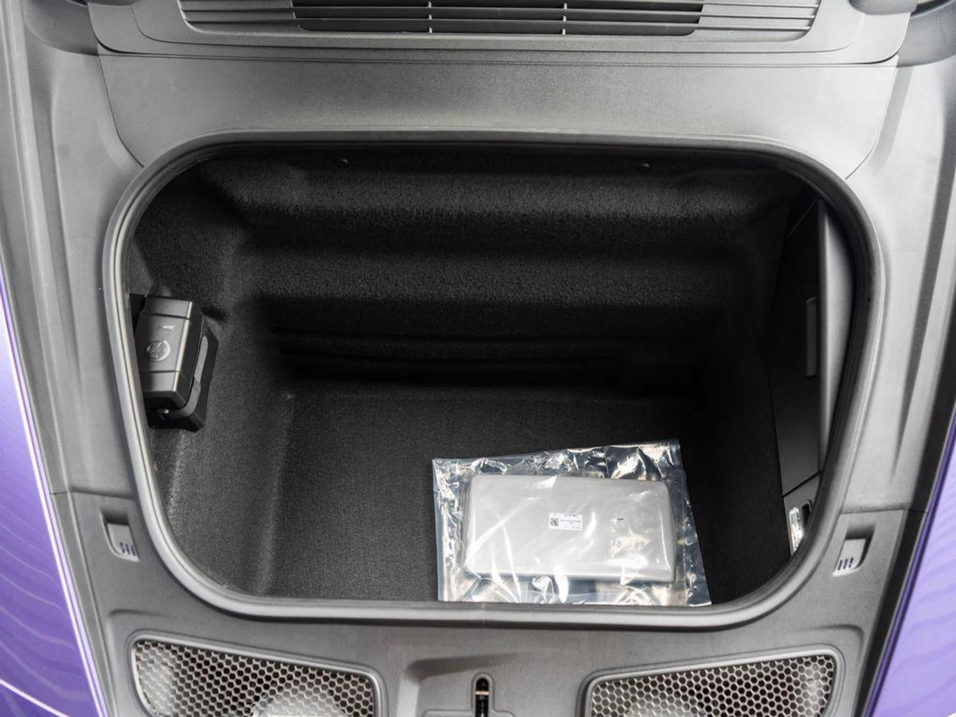 mph034_2284855774_T_Roay2_OS_7_Tfb_Z2x_gv_X3_I0_KU_7372c60823