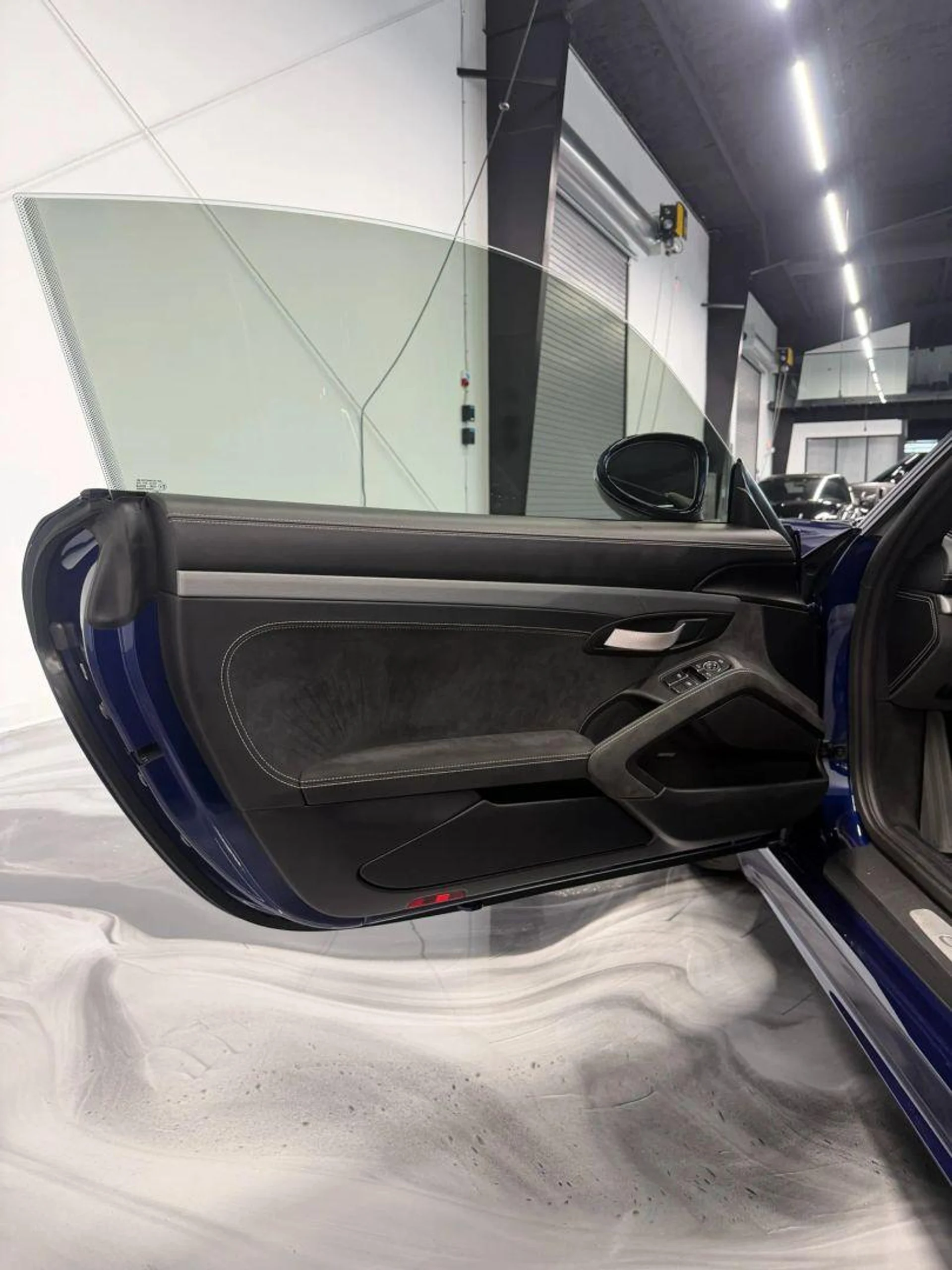 mph034_2286331621_Used_2020_Porsche_718_Cayman_GT_4_Coupe_2_D_1788539745_61421b464b