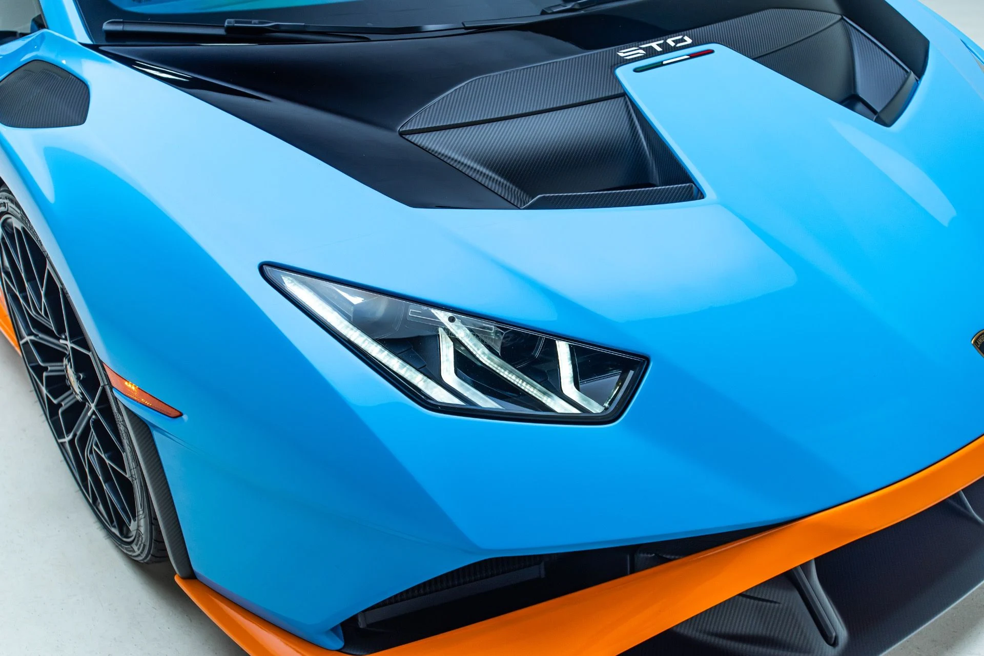 mph034_229202604_Used_2024_Lamborghini_Huracan_STO_Alpha_10_Twin_Turbo_1786644416_be9b0c9e01