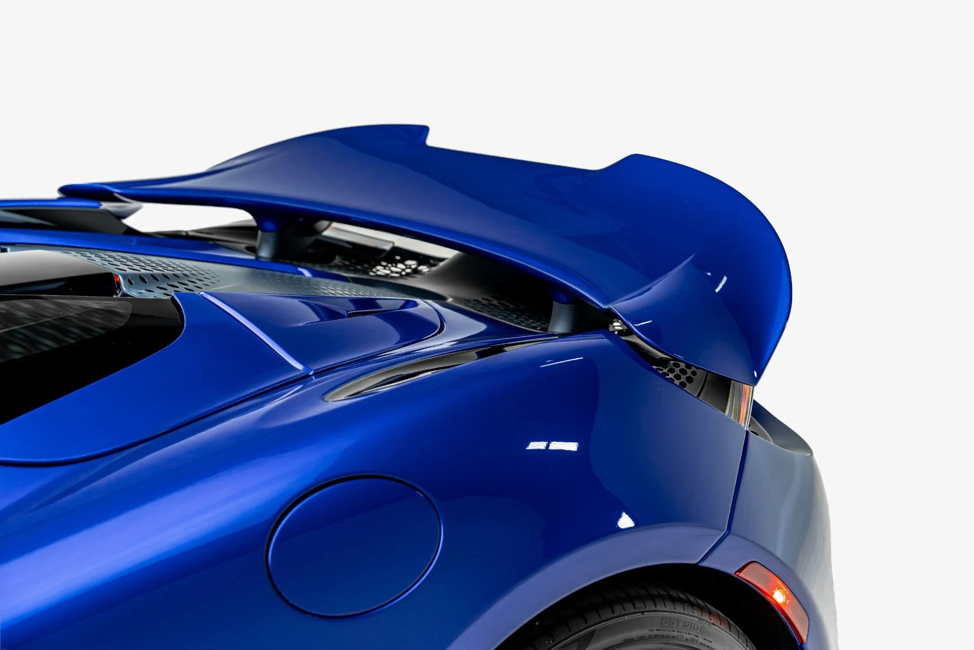 mph034_2299023542_Used_2024_Mc_Laren_750_S_Spider_1784766279_f6b3f8c96e
