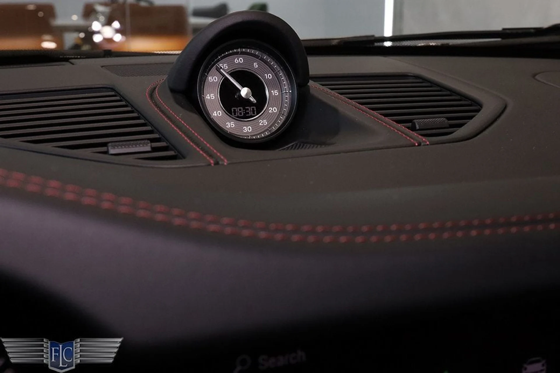 mph034_2321487885_used_2024_porsche_911_turboscabriolet_9689_22937048_35_1024_24d9be52d8