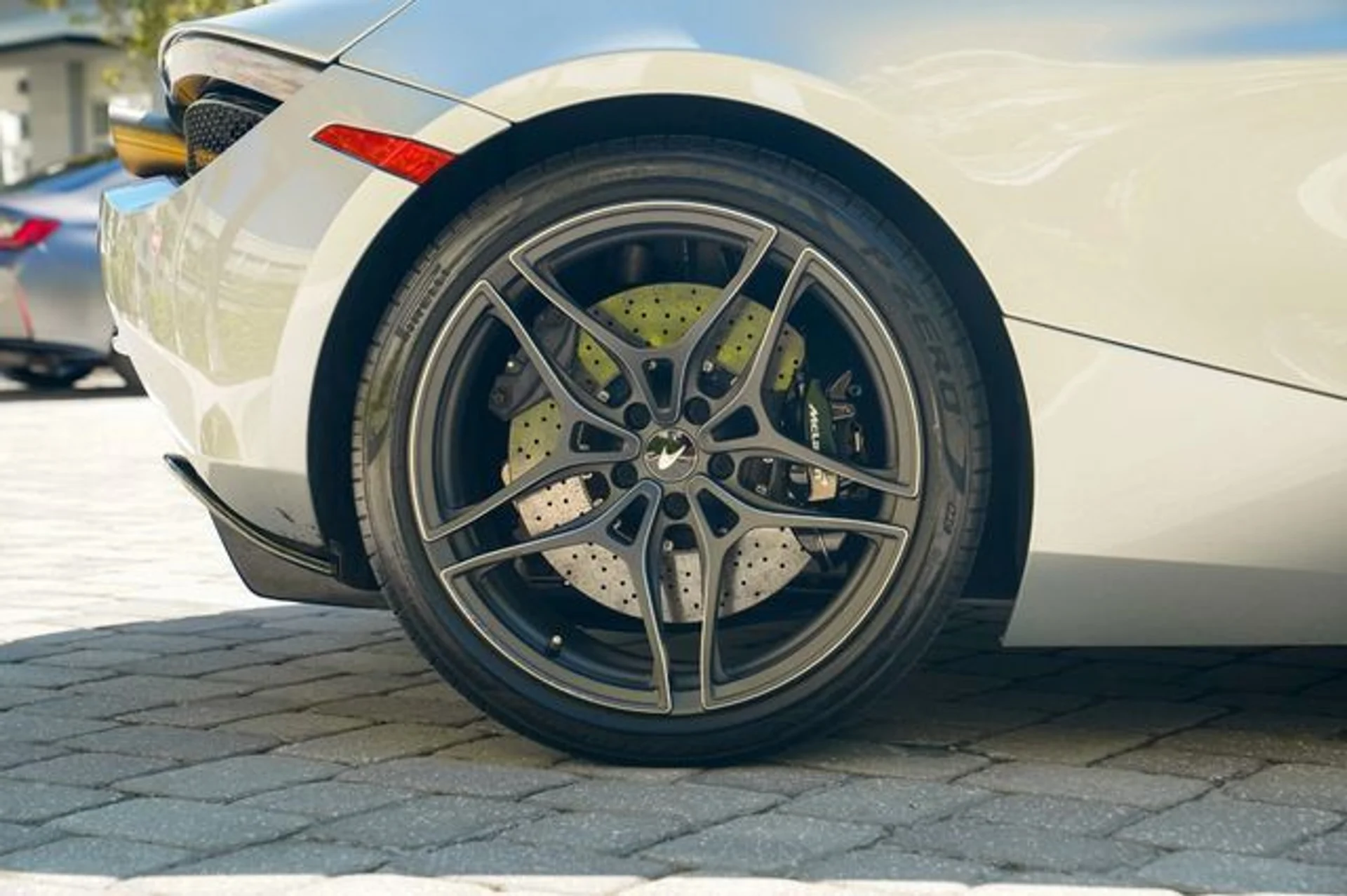 mph034_2329188823_22938050_35_4777a1c8f9