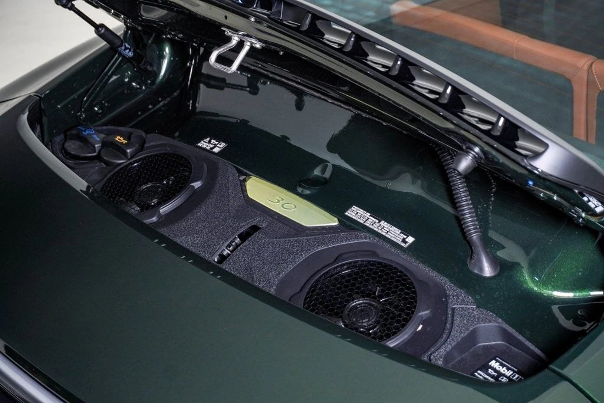 mph034_2336240401_e8a851b9c1ee41be735206cfe601a01dx_6f96809cb8