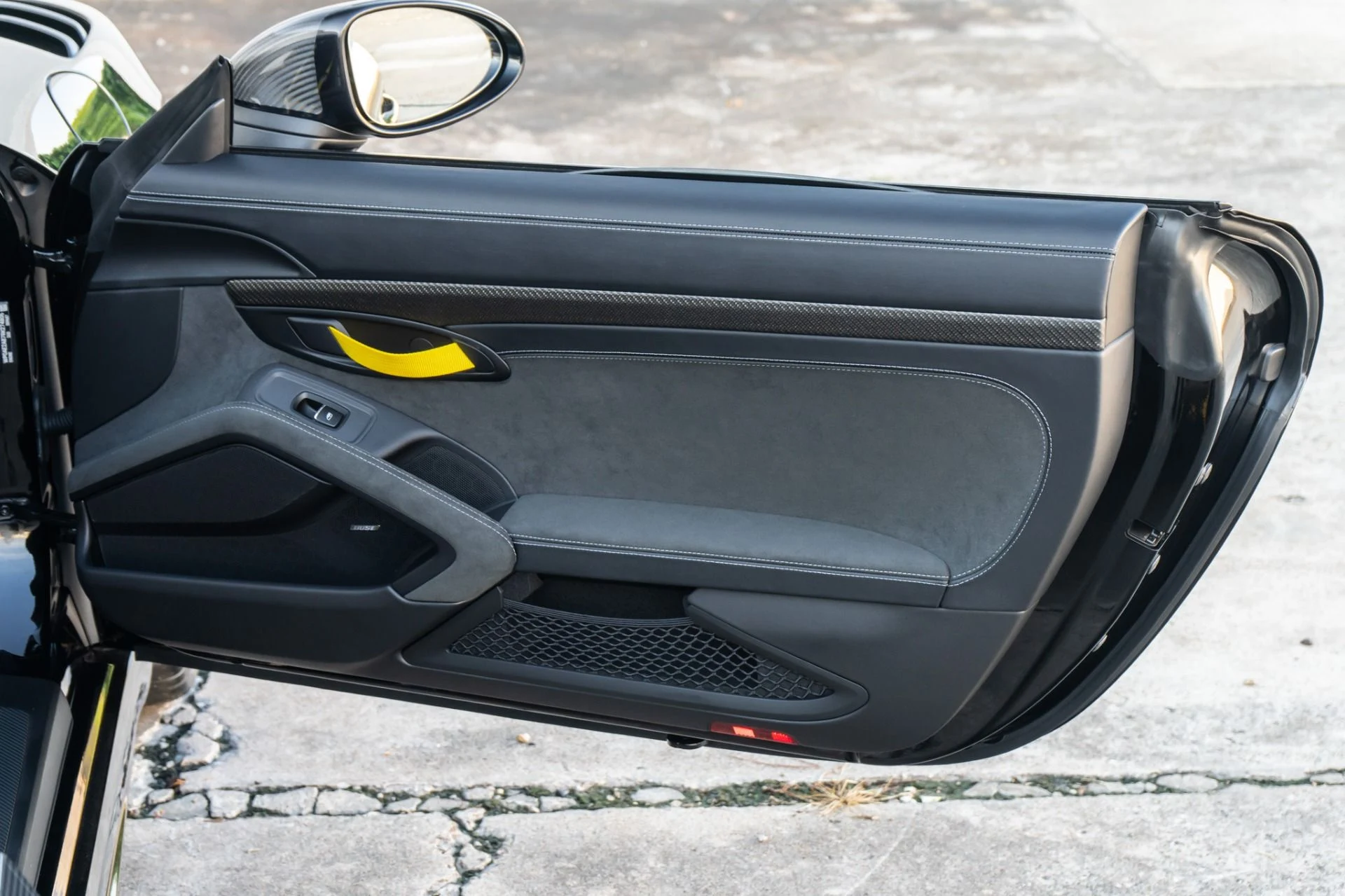 mph034_2345364061_Used_2024_Porsche_718_Cayman_GT_4_RS_Weissach_1755715163_7e8a9c42a4