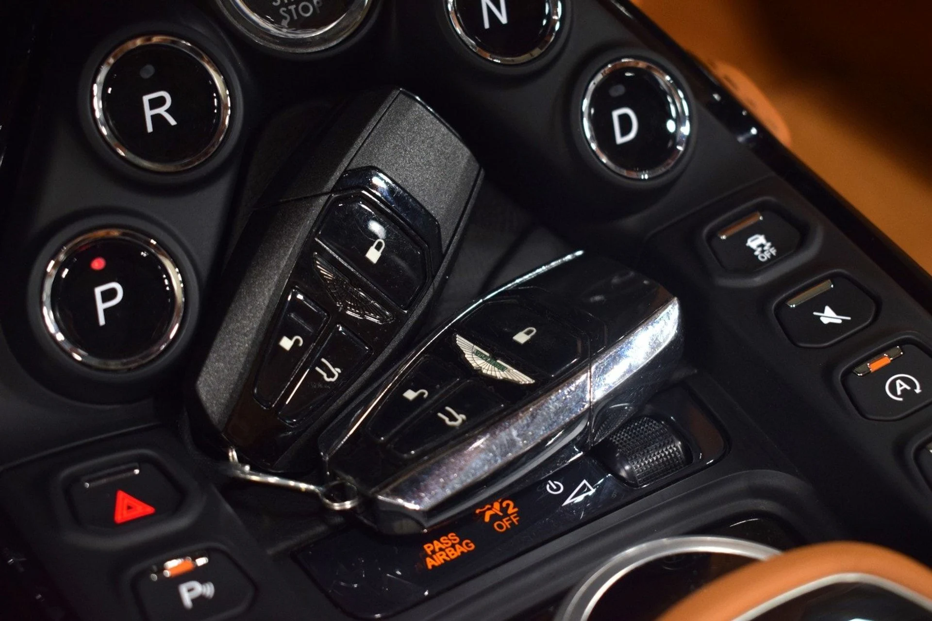 mph034_2346258243_ec7fad4acf9b742e1878fe7f005af0cbx_2a824ba14f