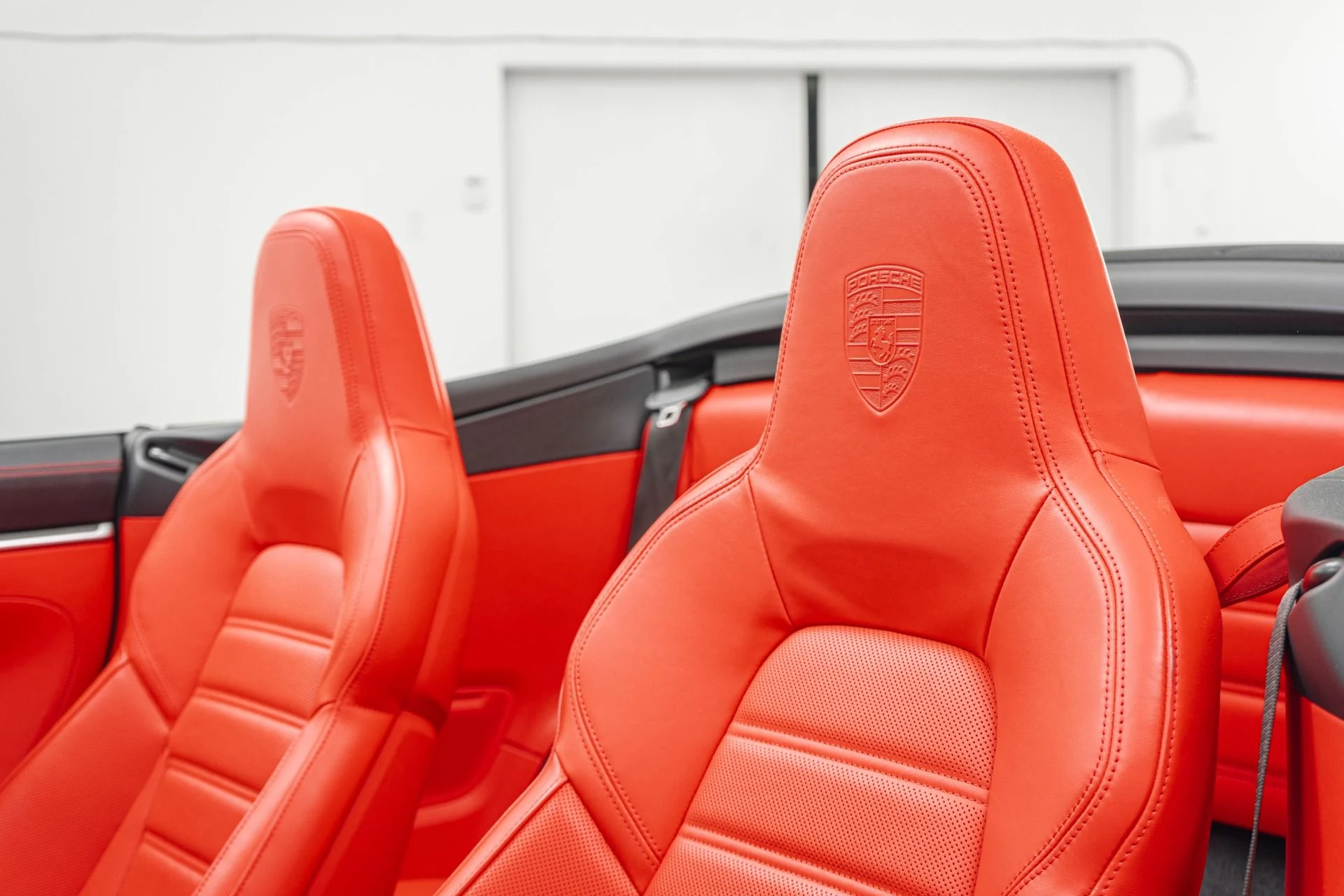 mph034_2347963677_Used_2024_Porsche_911_Turbo_S_Cabriolet_Sport_Design_Package_Exclusive_Manufaktur_Interior_1780002911_544ab2135e