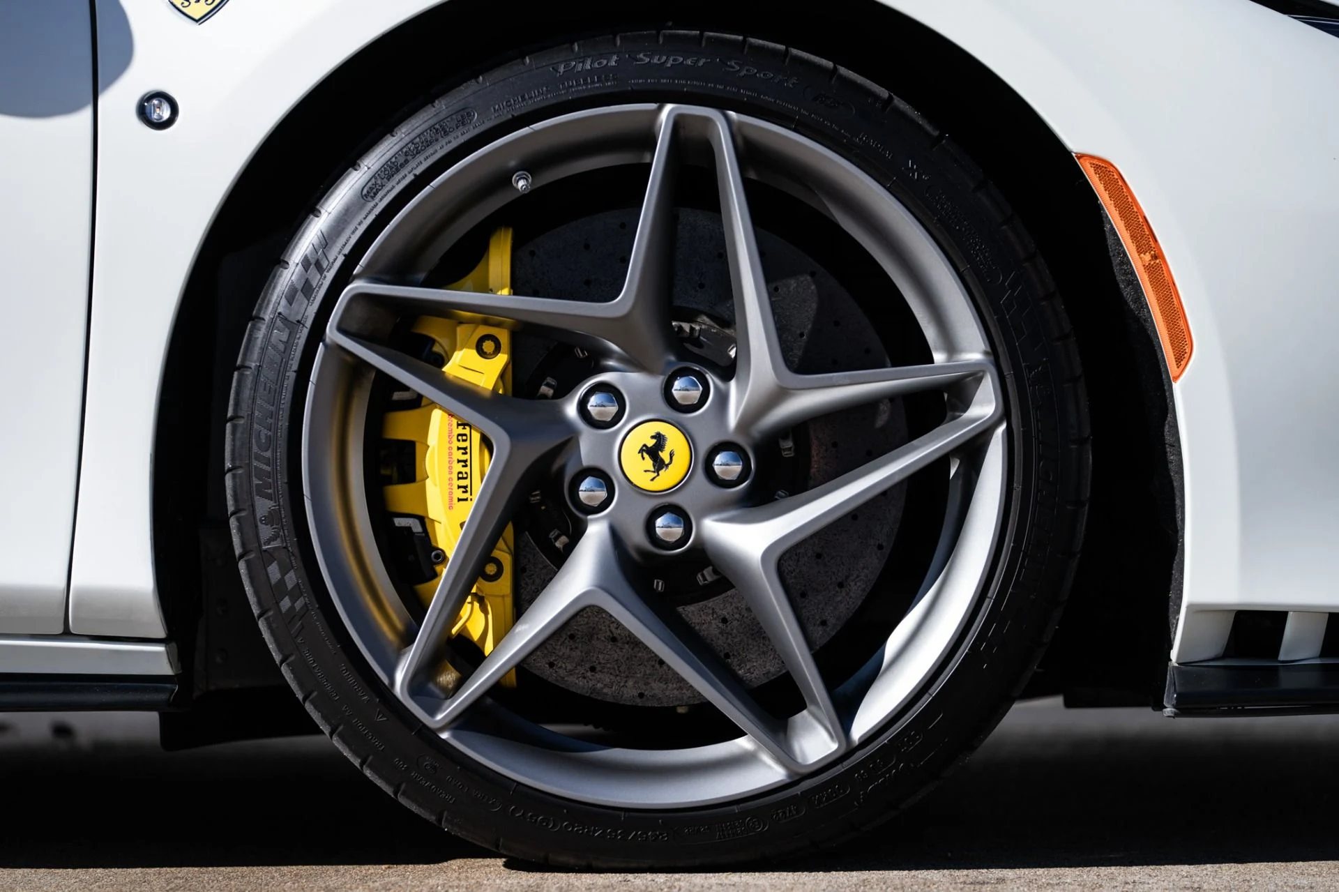 mph034_2349842047_Used_2023_Ferrari_F8_Spider_1765825139_145963013f