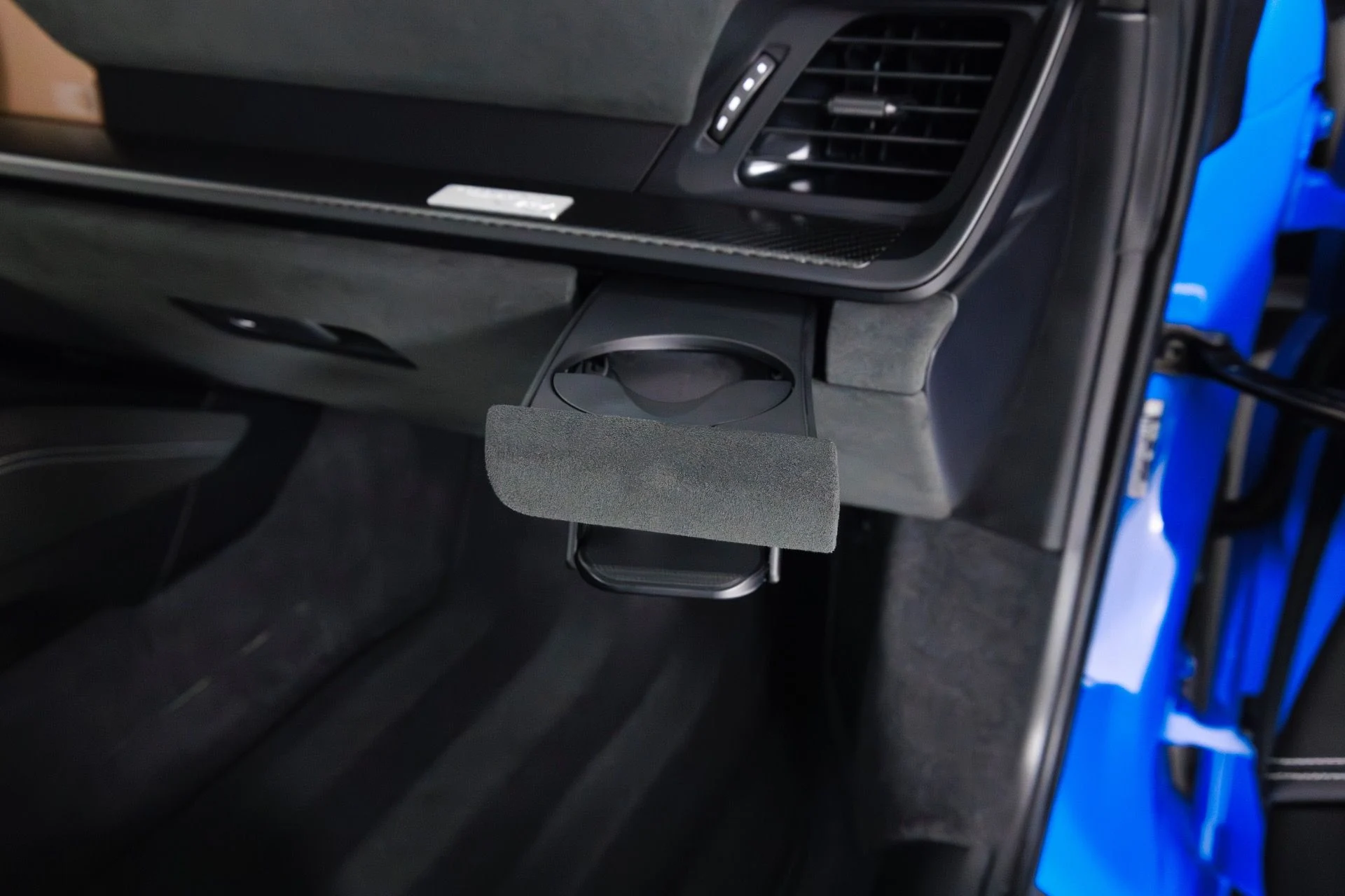 mph034_2361684670_Used_2024_Porsche_911_GT_3_RS_1771372584_8153352e0c