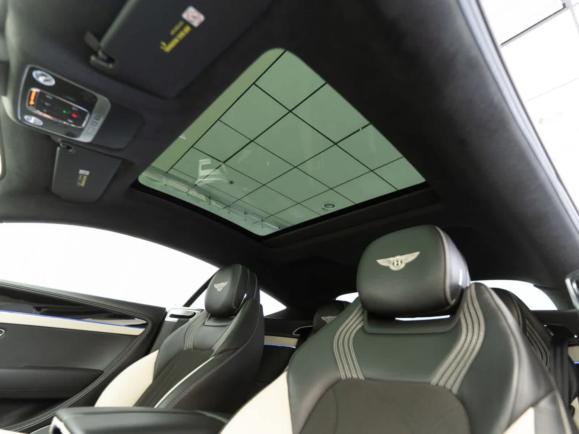 mph034_2374700230_6316ce10460fdf2f9397cc6586098645x_0f89f14383