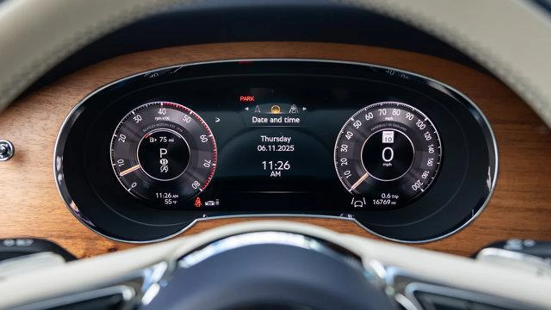 mph034_2378760994_u_Jj_Jaofuzr8_Pmxb1_O_Rj73_AOMBO_4_8db1053f06