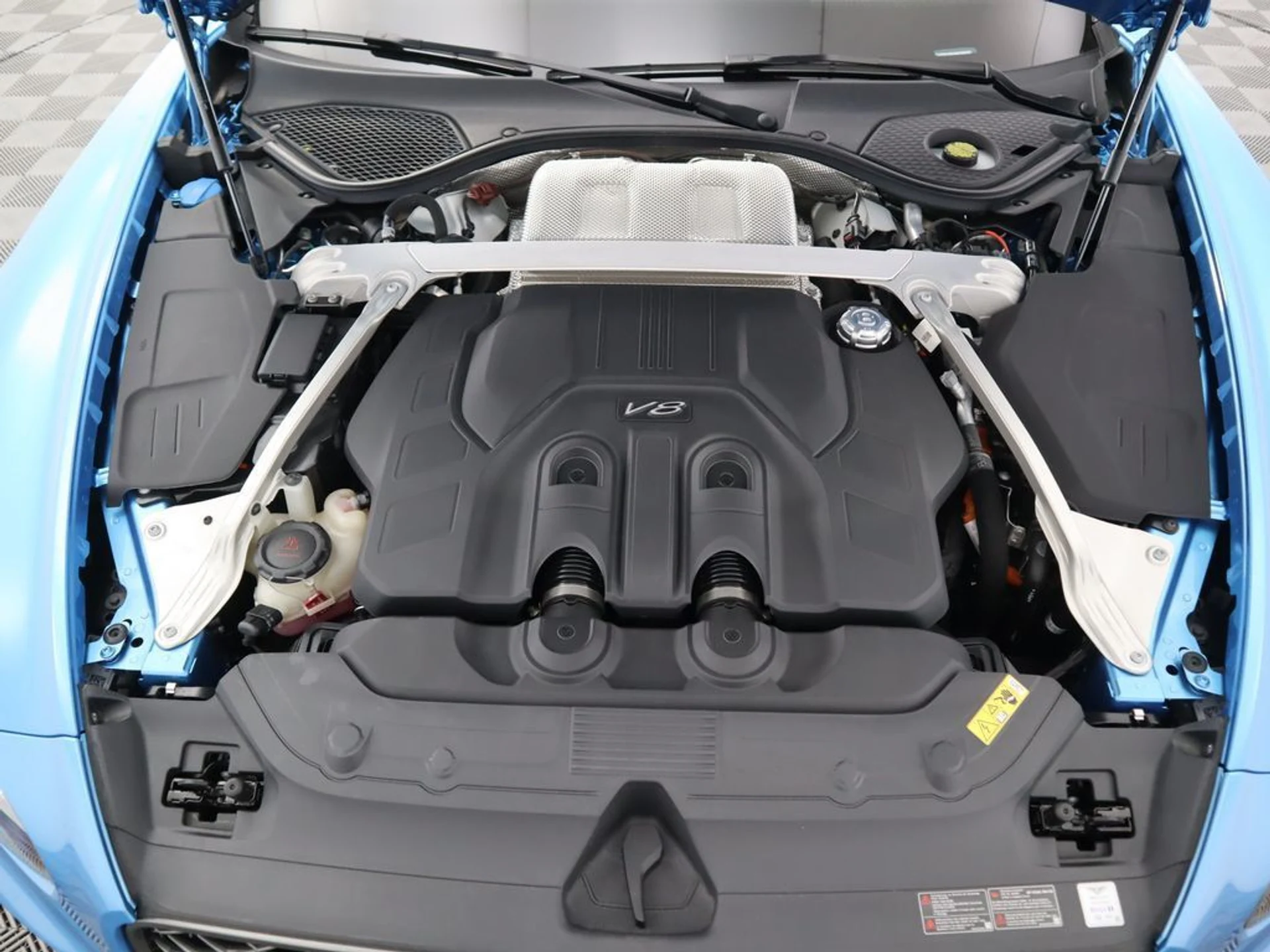 mph034_2393964898_used_2025_bentley_continental_gtspeedconvertible_8119_22941730_35_1024_73ed5b7383