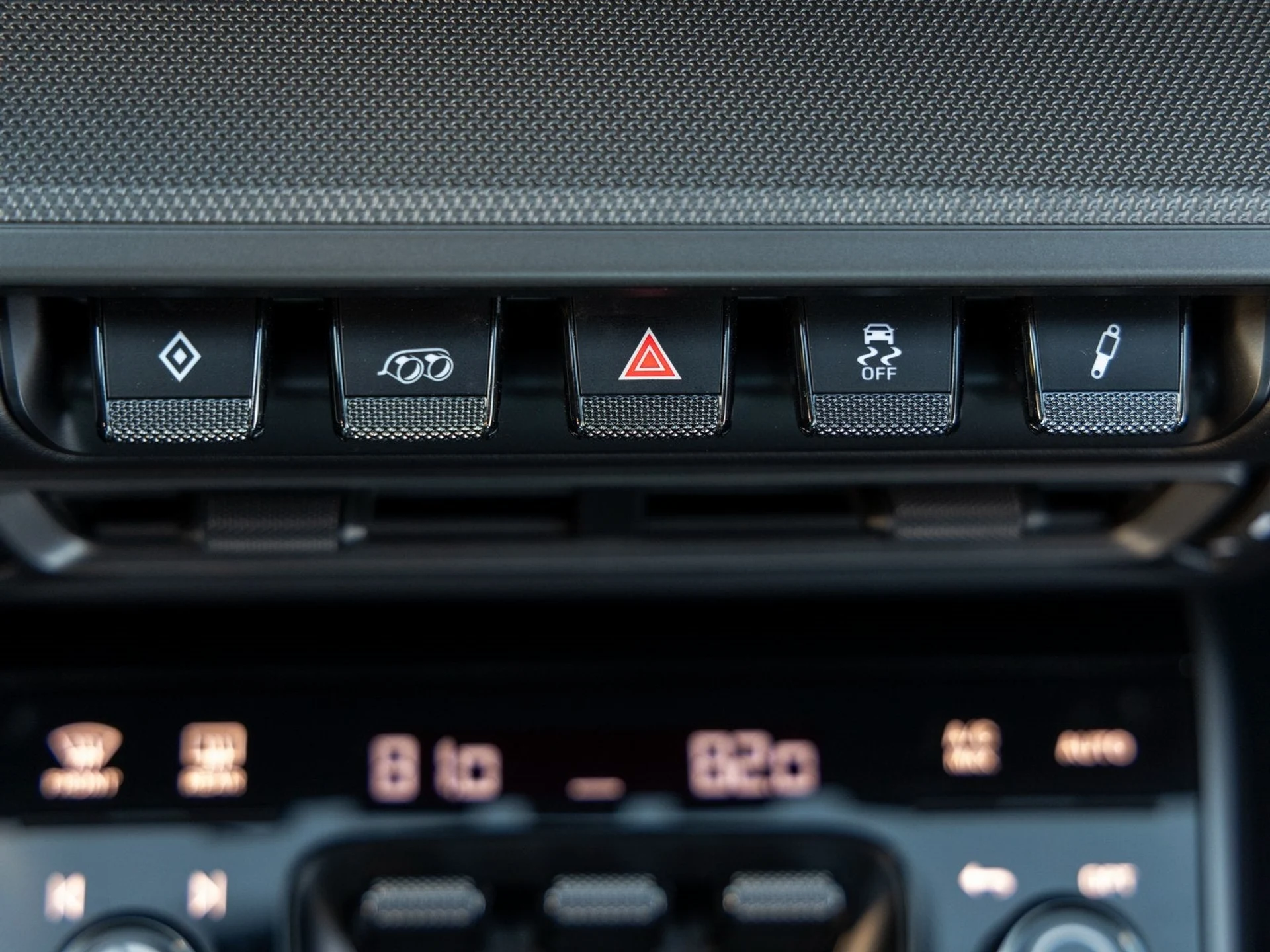 mph034_2404636942_35_6307a3af36