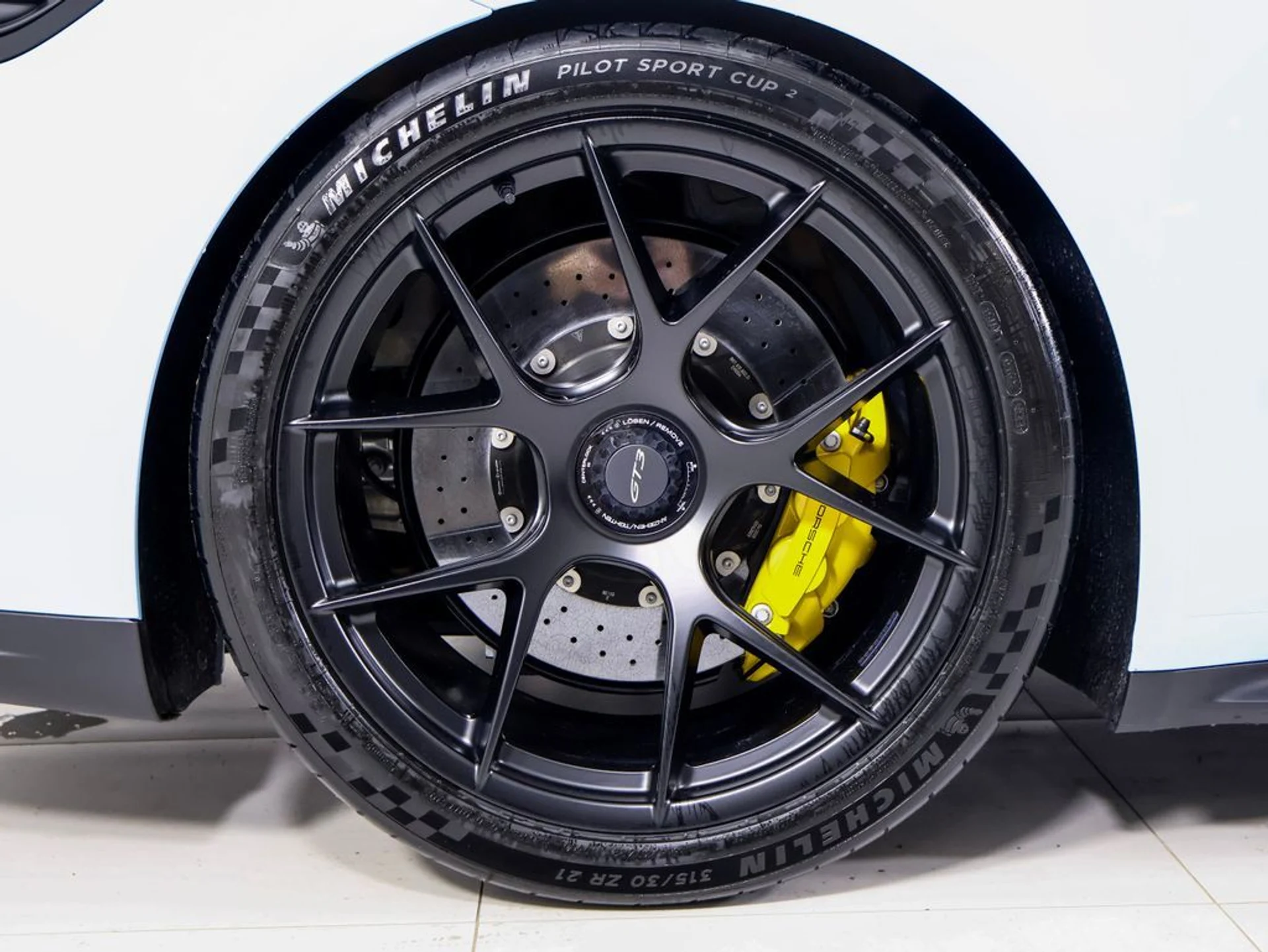 mph034_2405141346_b475ac14c923f172b8086020f332c573x_766f0079dc