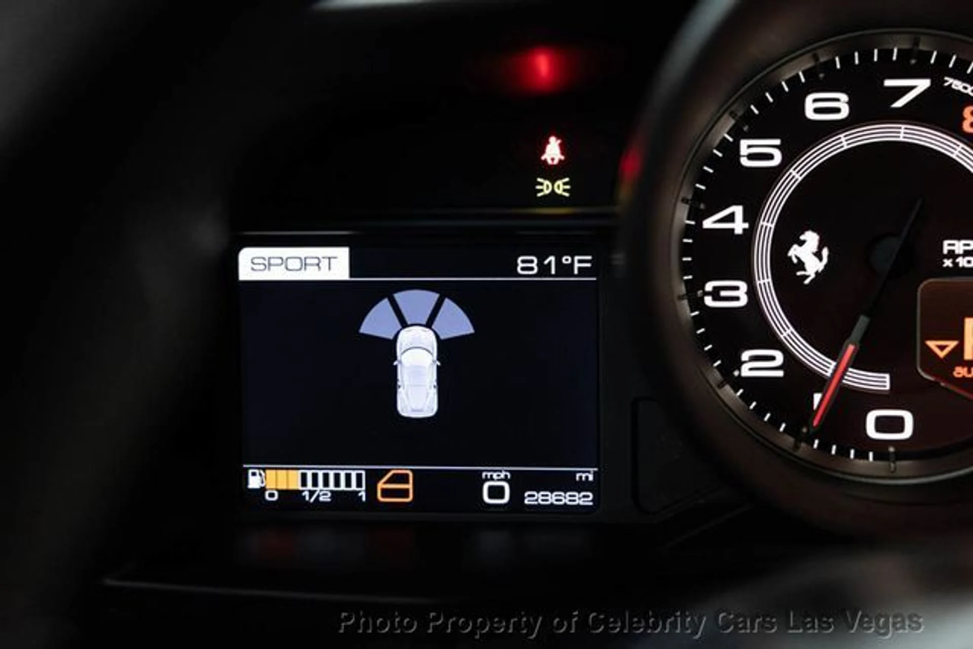 mph034_2407802330_used_2016_ferrari_488_gtb_2drcoupe_9707_23063335_39_640_32825e8662