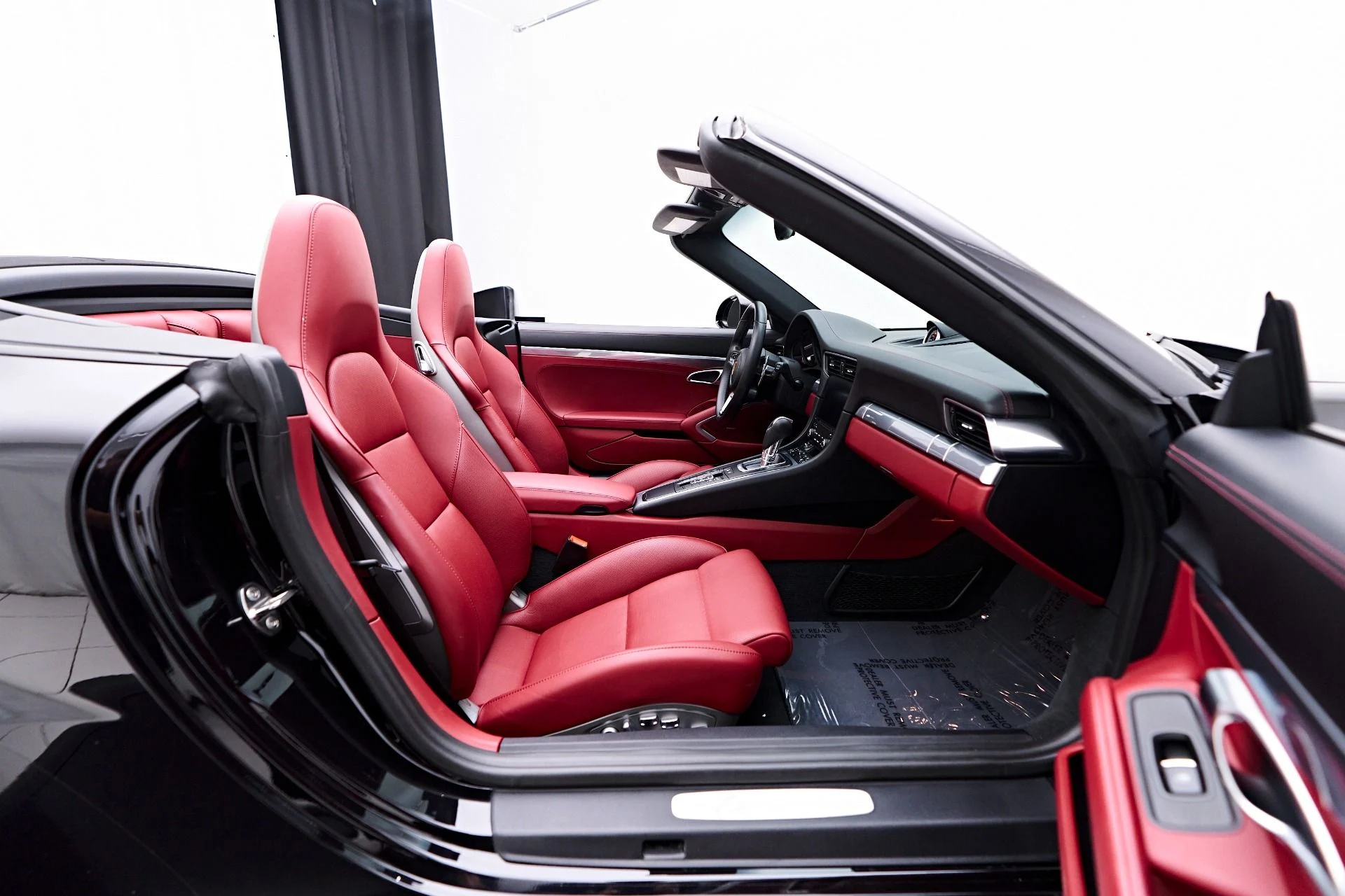 mph034_2413504213_Used_2019_Porsche_911_Turbo_1750270685_cbdc91971a