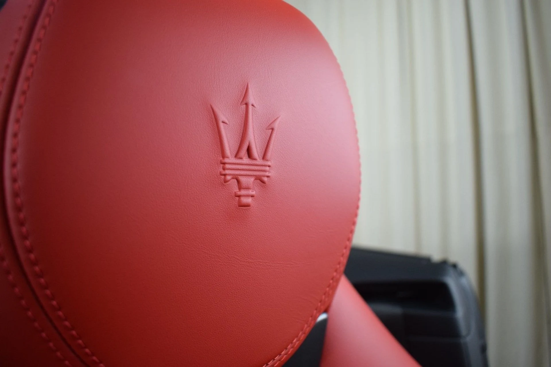 mph034_2415258096_3967e889bda9d84701b3e4c617f2ef12x_f2a63c673d