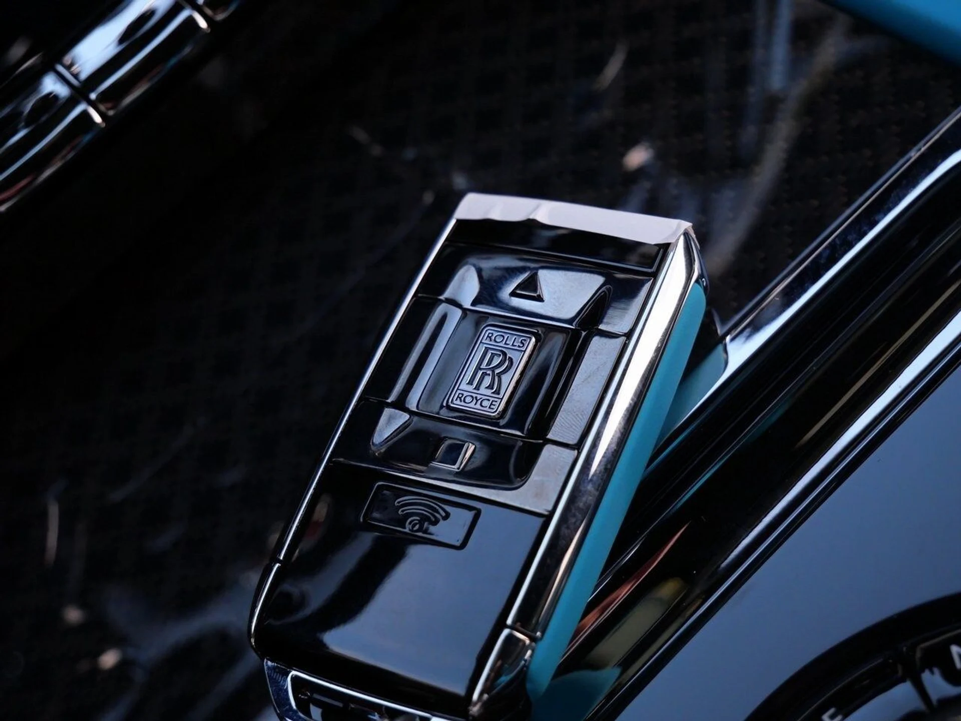 mph034_2420927437_32b618919fad8d61ce0db45d897cd5c4x_bccc275484