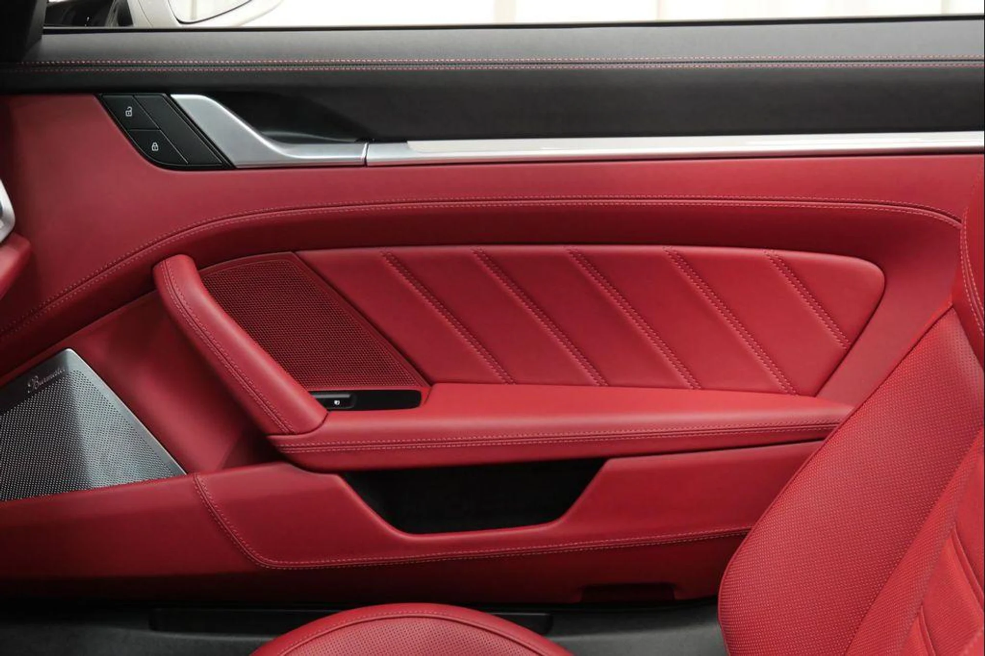 mph034_2421338266_nw_Lc_Ig_Eqlhekk_Q2_a_Q5_B_Vw_G2zo_1a793a364f