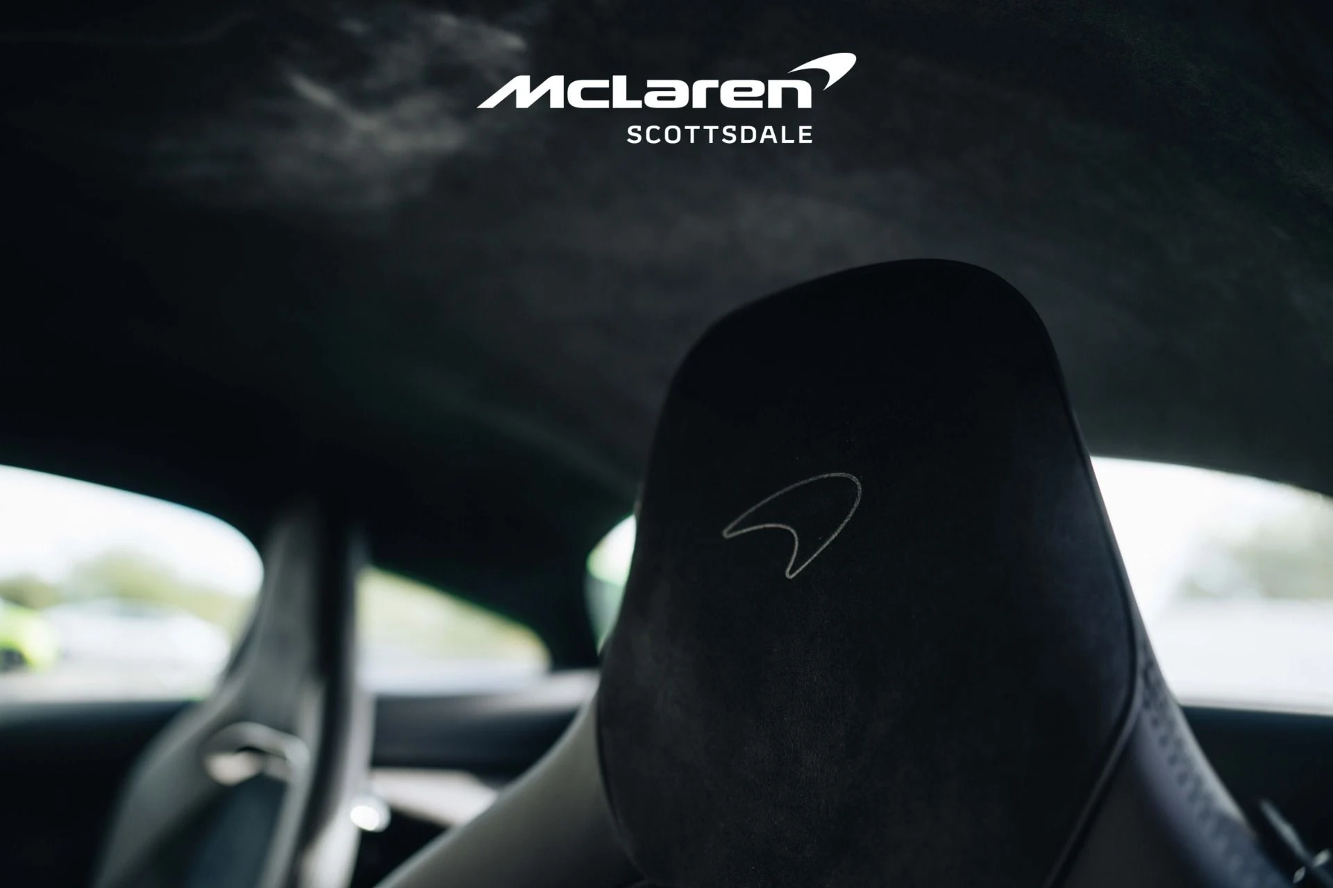 mph034_2426140370_Used_2025_MCLAREN_ARTURA_1732372131_6be7d4c351